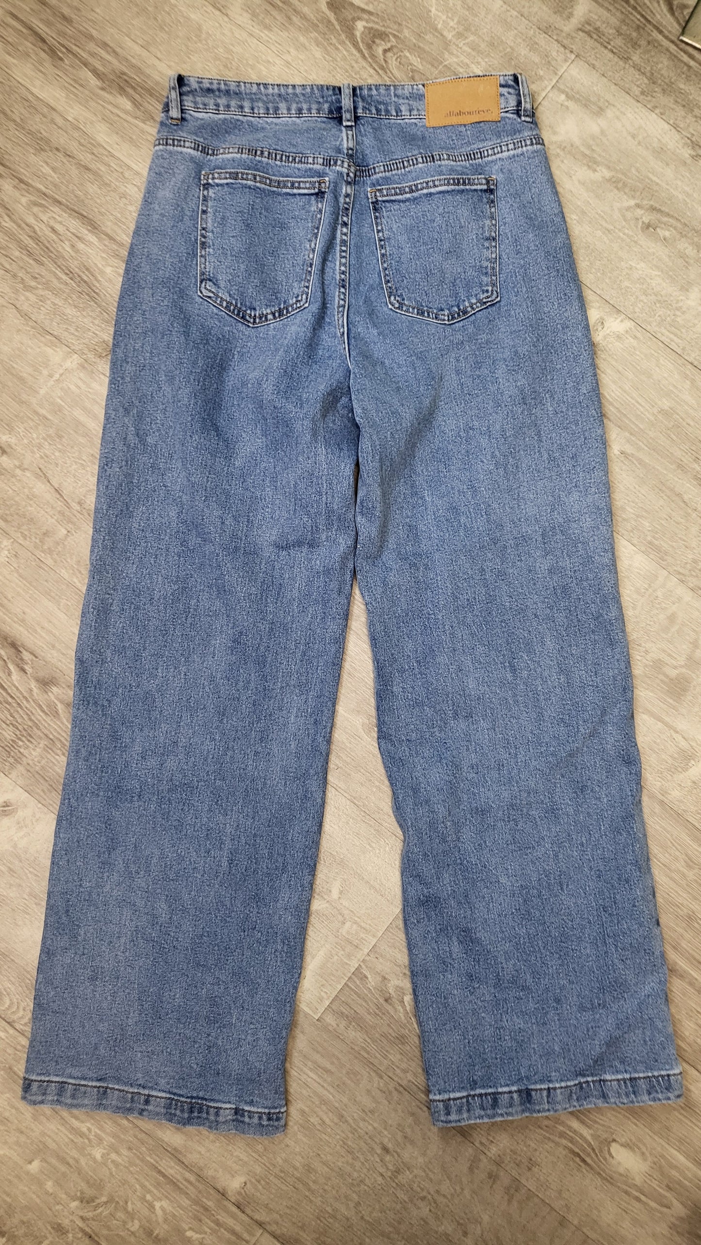 All About Eve Light Wash Wide Leg Jean (14)