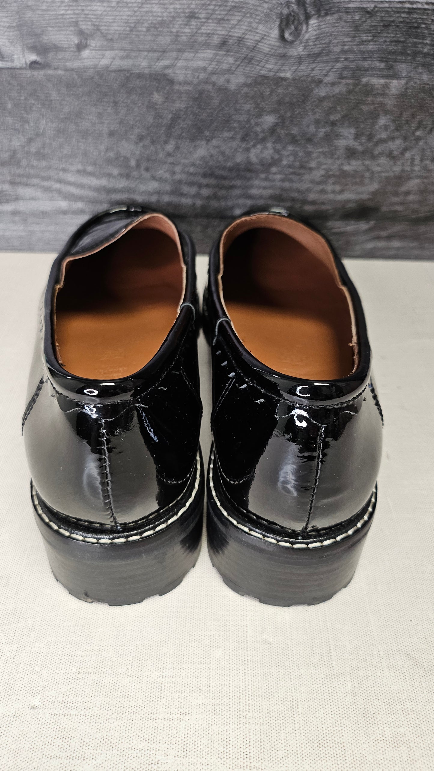 Mi Piaci Black Patent Loafer (42)