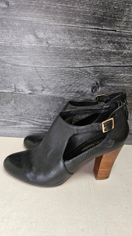 Isabella Anselmi Black Bootie Heel (41)