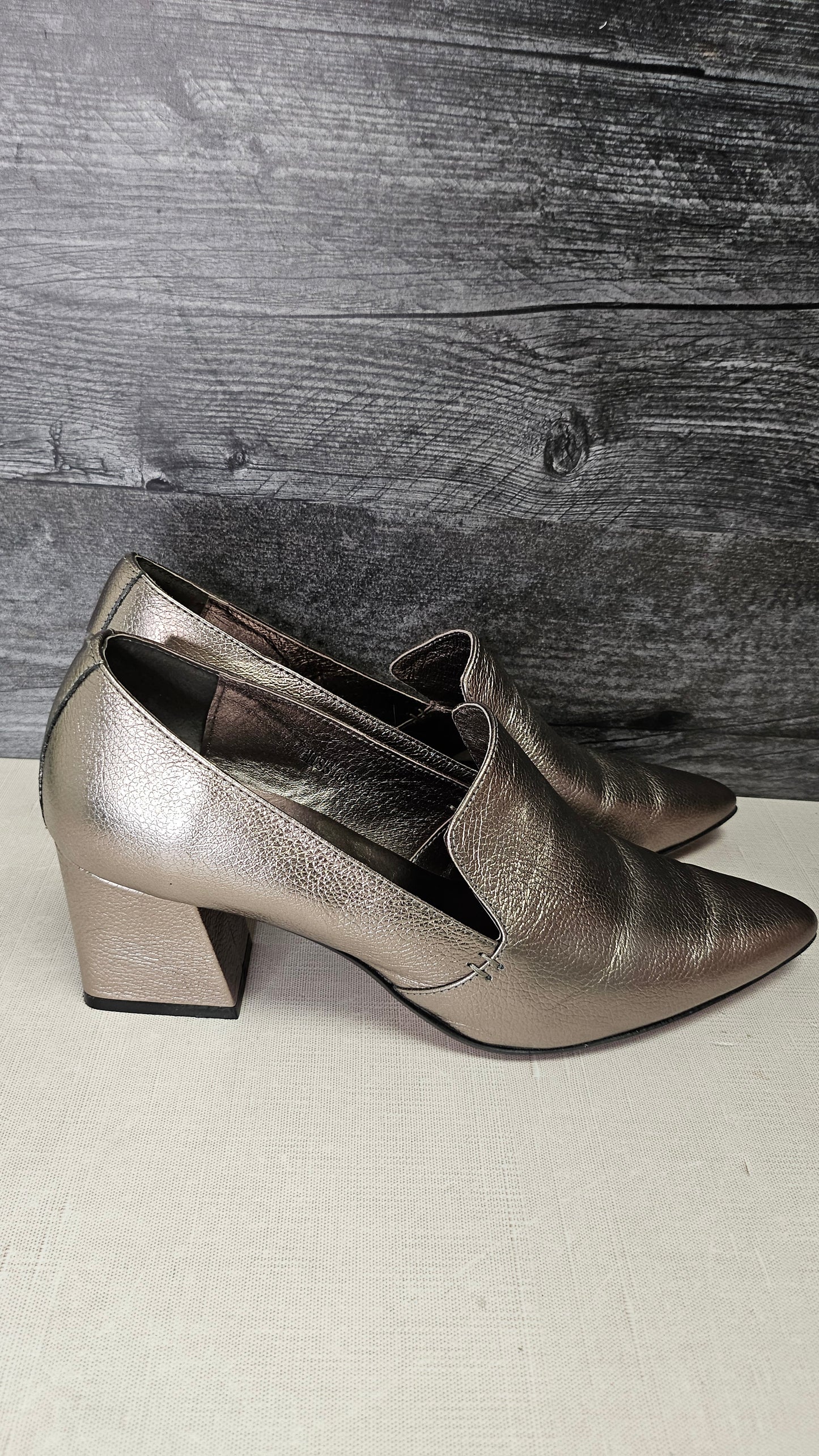Django & Juliette Pewter Missies Heel (41)