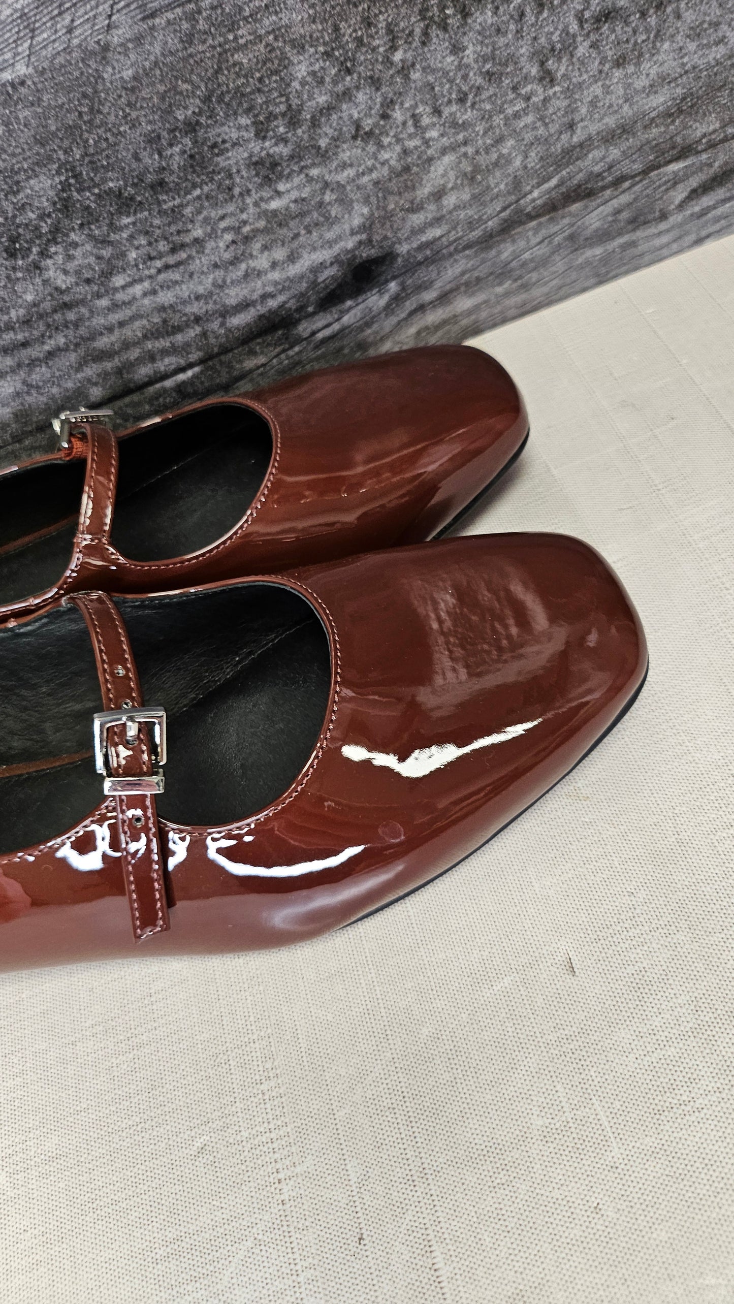 Isabella Anselmi Chocolate Patent Mary Jane (39)