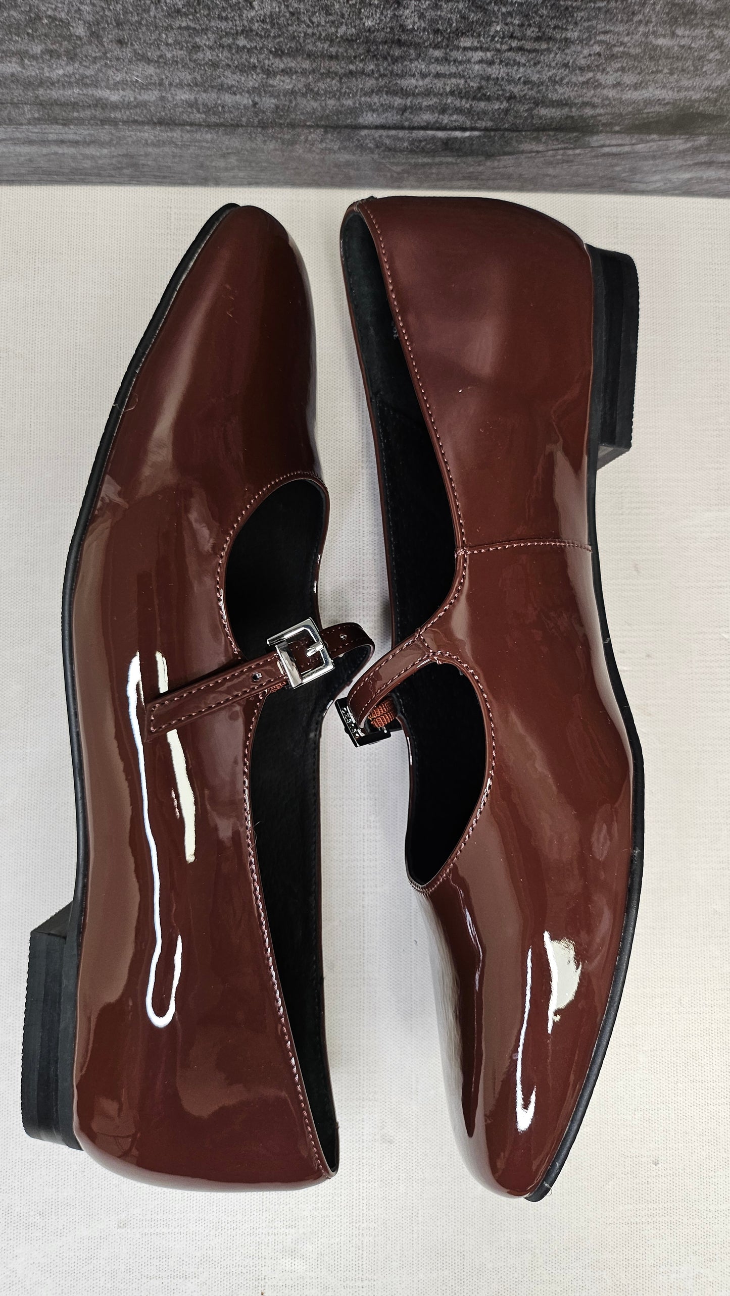 Isabella Anselmi Chocolate Patent Mary Jane (39)