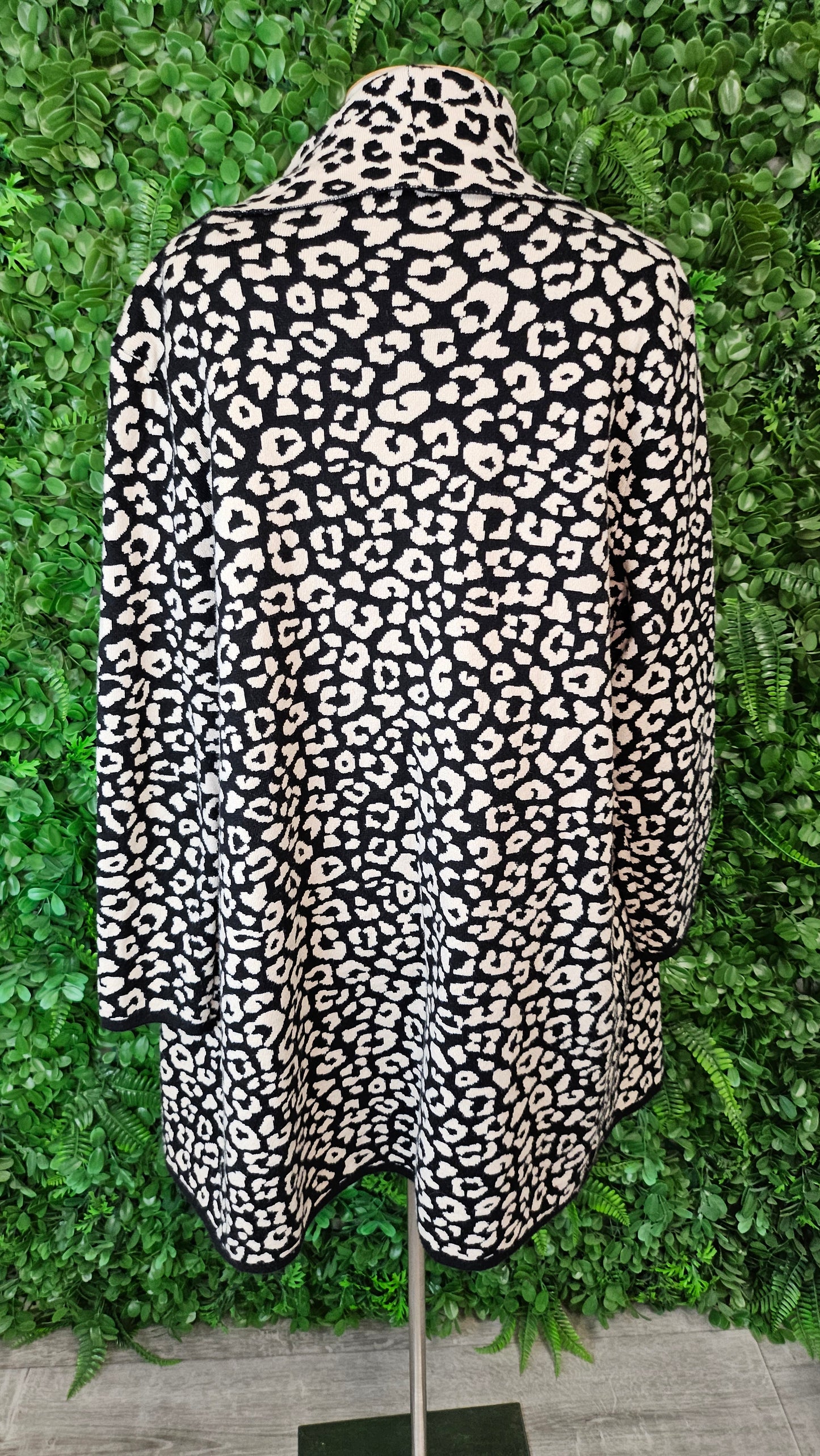 Eb&Ive Animal Wrap Cardigan OSFM