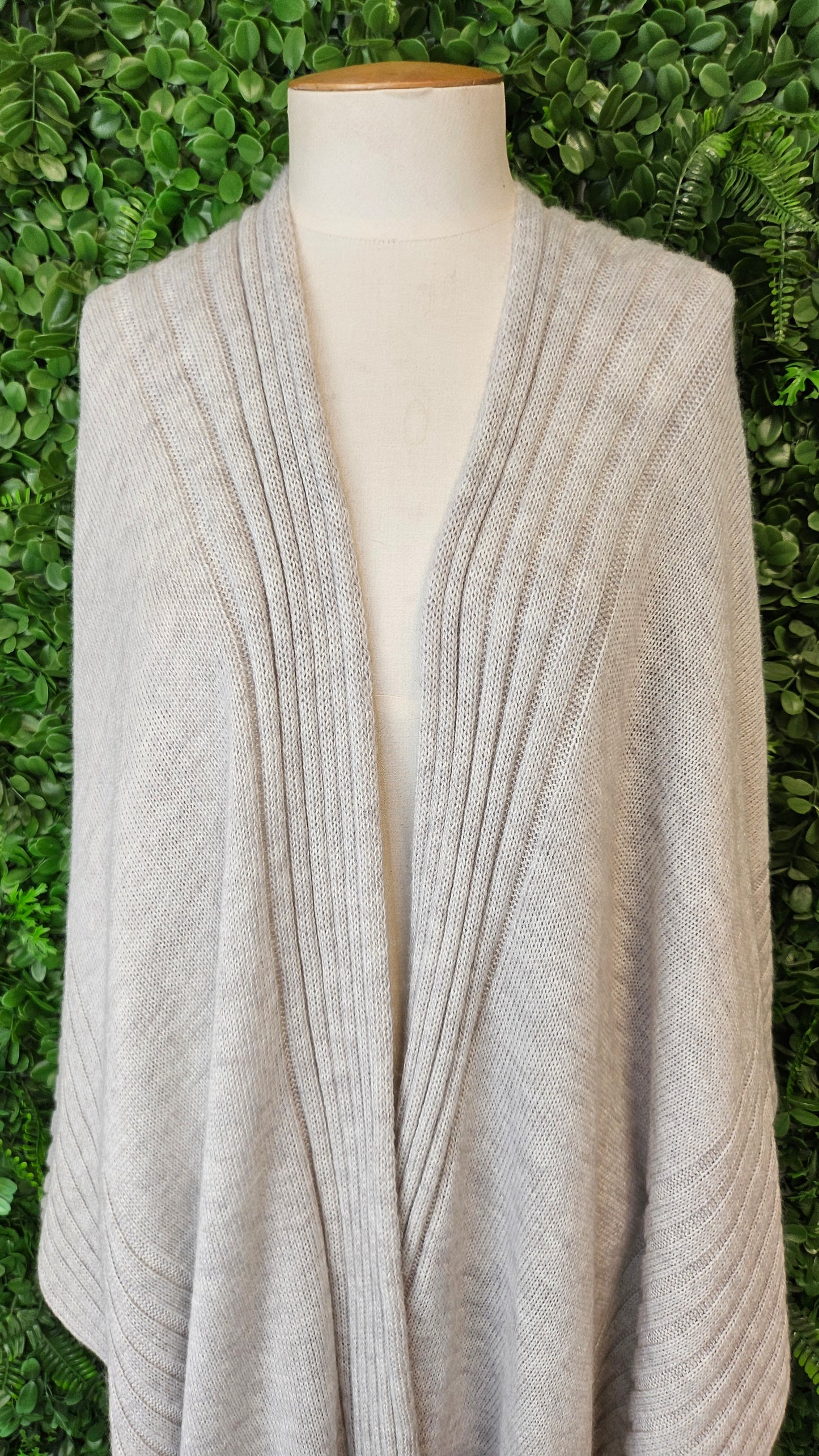 Moda Immagine Grey Mohair Poncho Cape (OSFM)