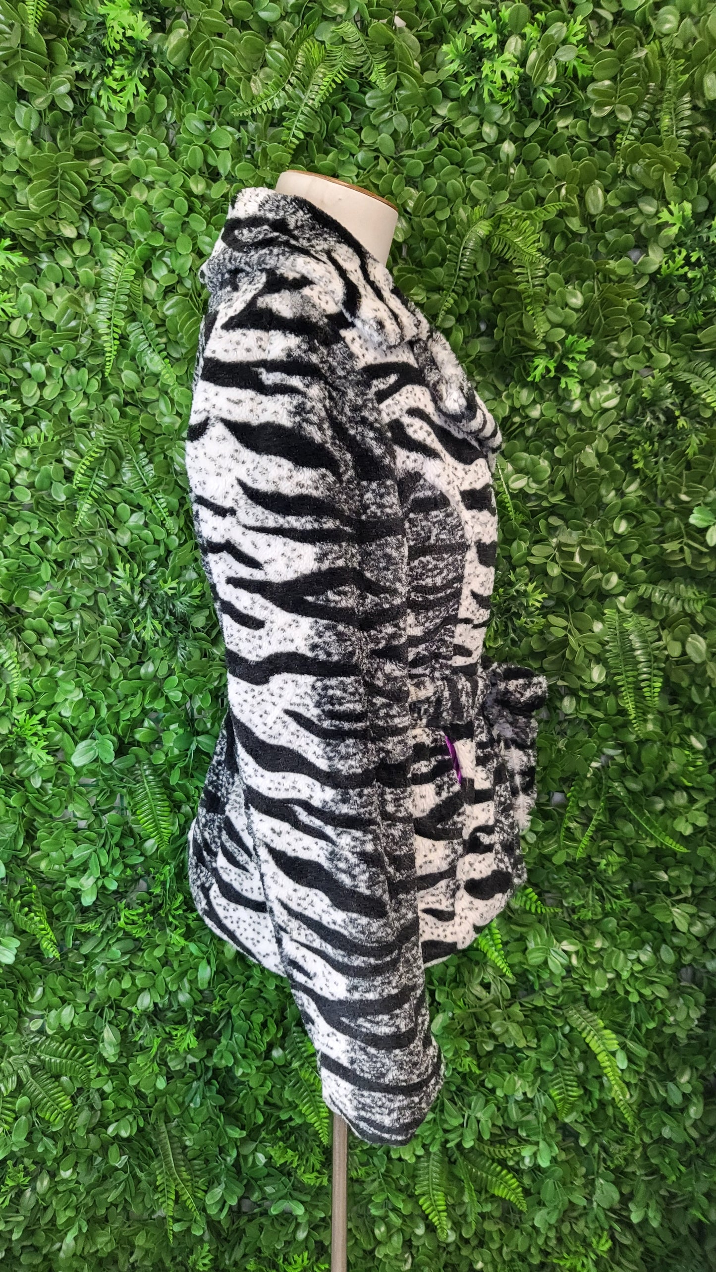 UBU Animal Print Faux Fur Jacket (10)