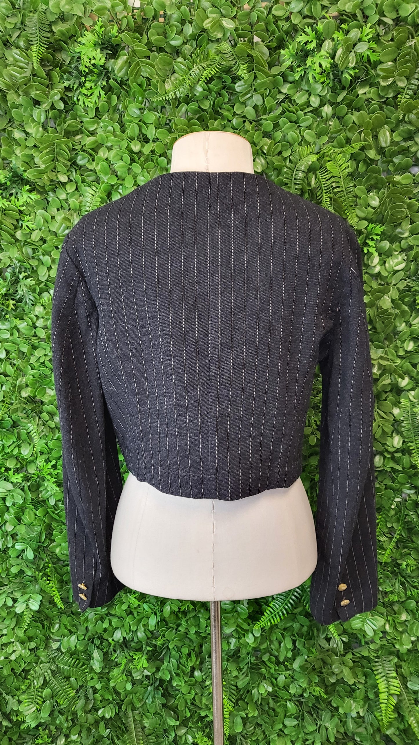 Alysi Pinstripe Crop Jacket (10)