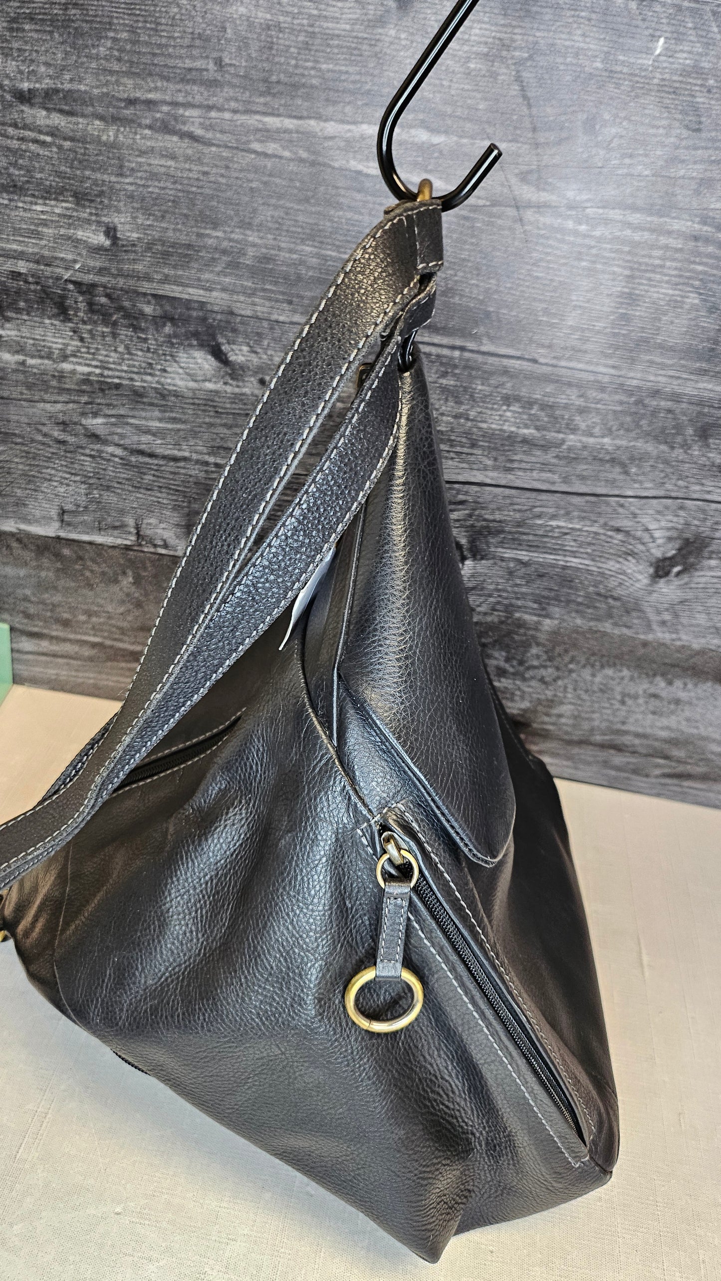 Colorado Charcoal Black Leather BackPack (23cmx28x10)