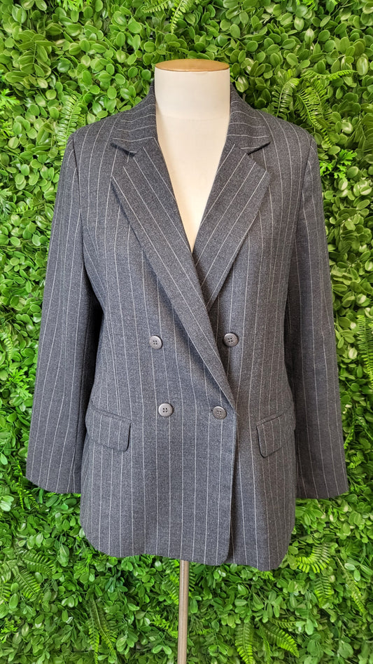 Max Grey Pinstripe Blazer (8)