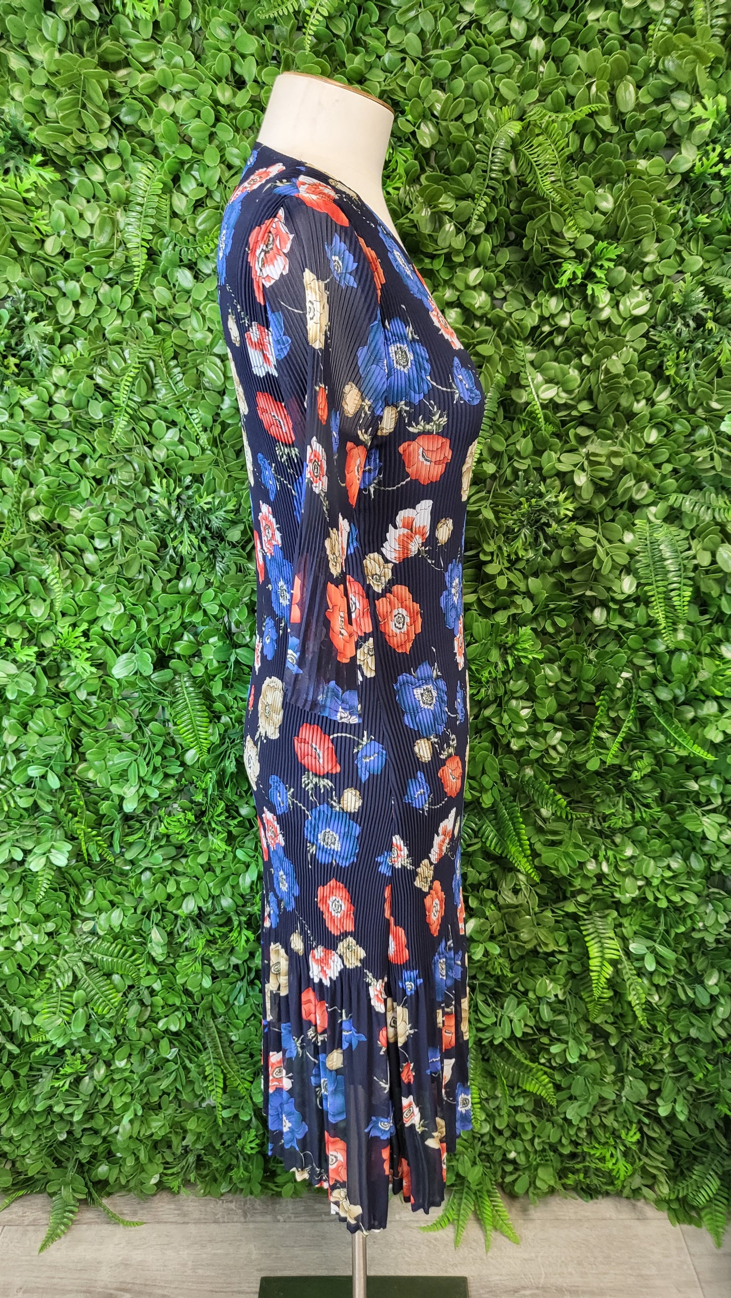 Annah Stretton Floral Ribbed Dress (10)