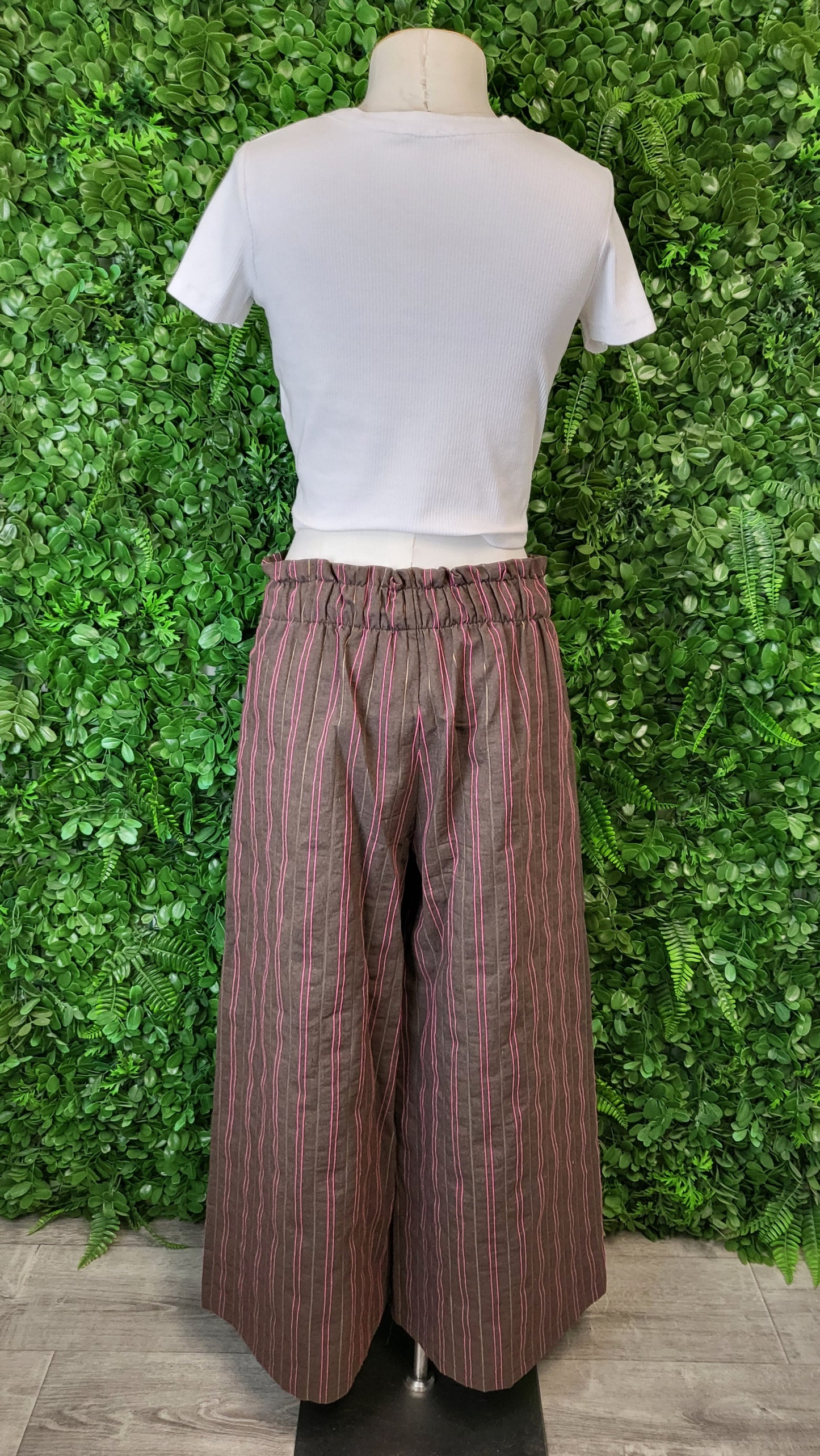 D”I Stripe Wide Leg Crop Pant (10)
