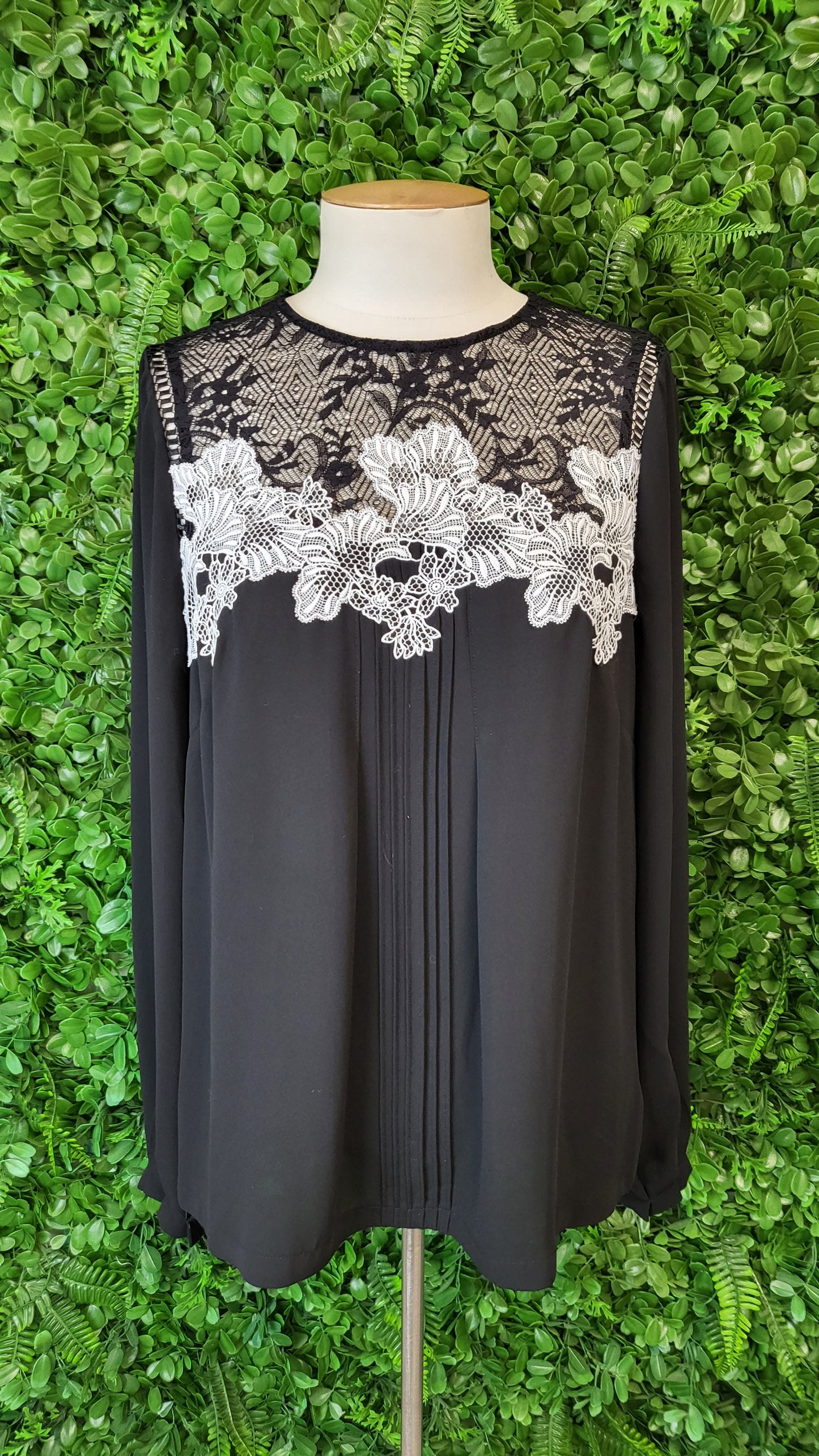 Karen Millen Black Lace Yoke Top (12)