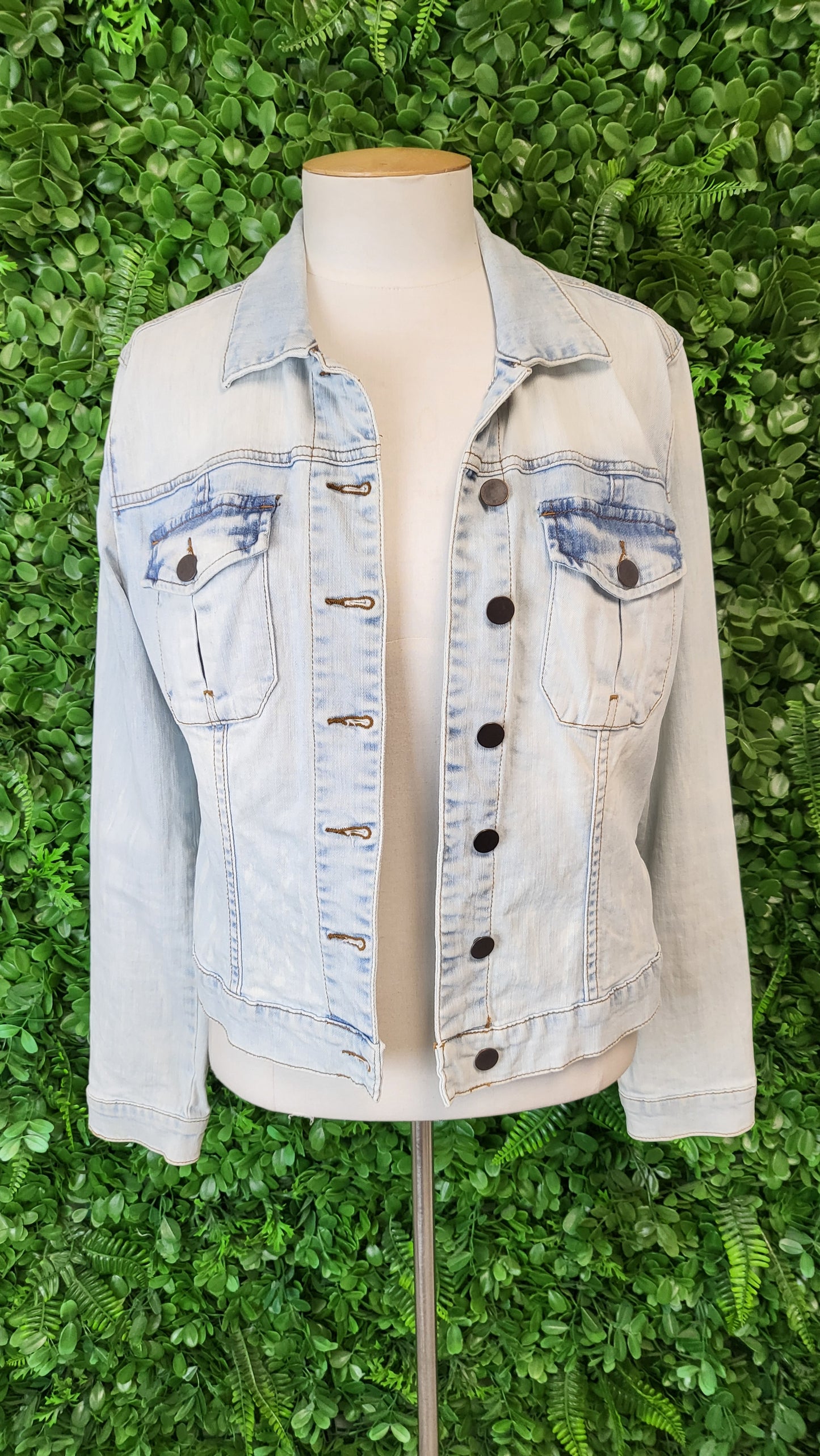 Kut Bleach Wash Amelia Jacket (12)