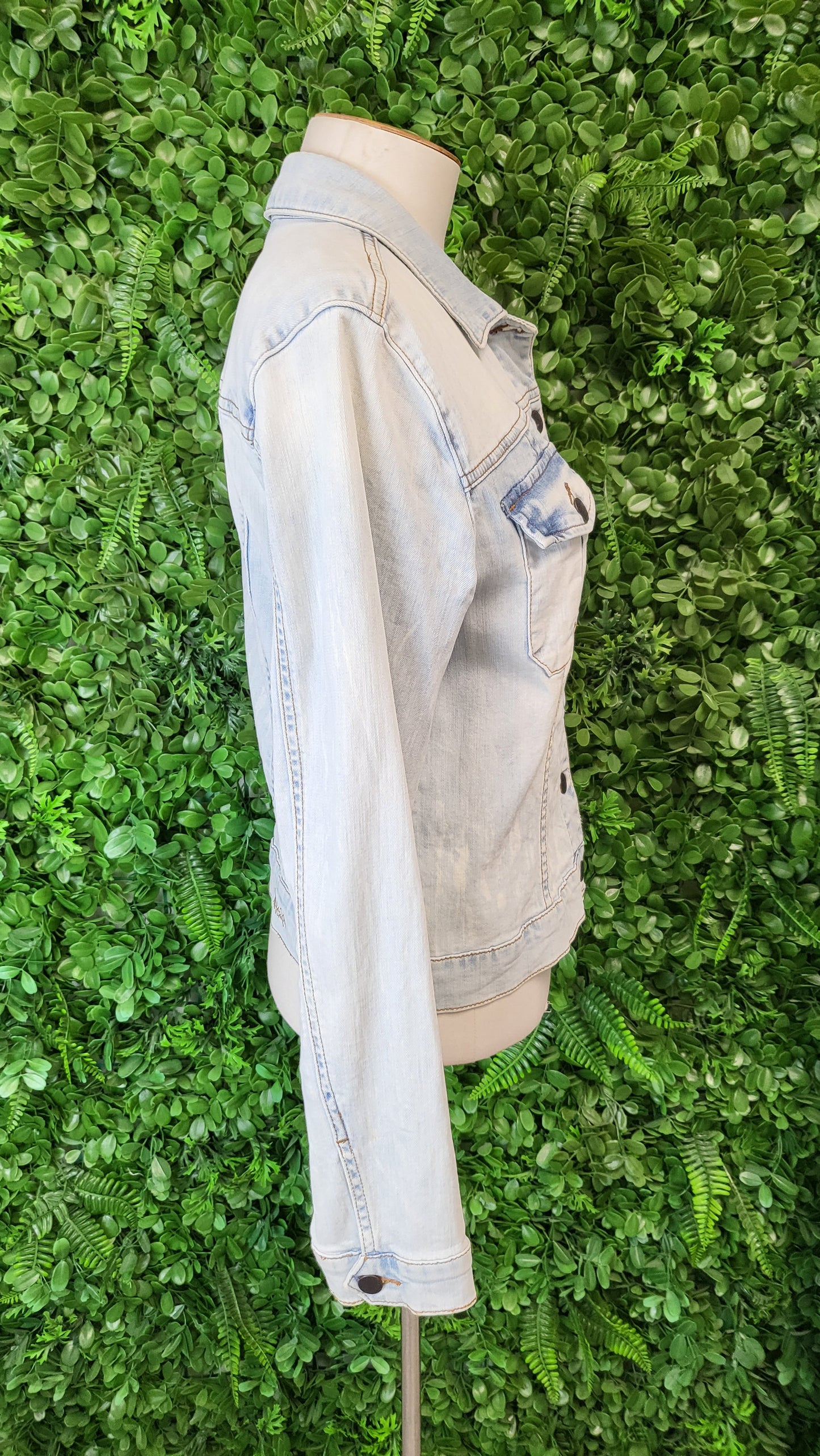 Kut Bleach Wash Amelia Jacket (12)