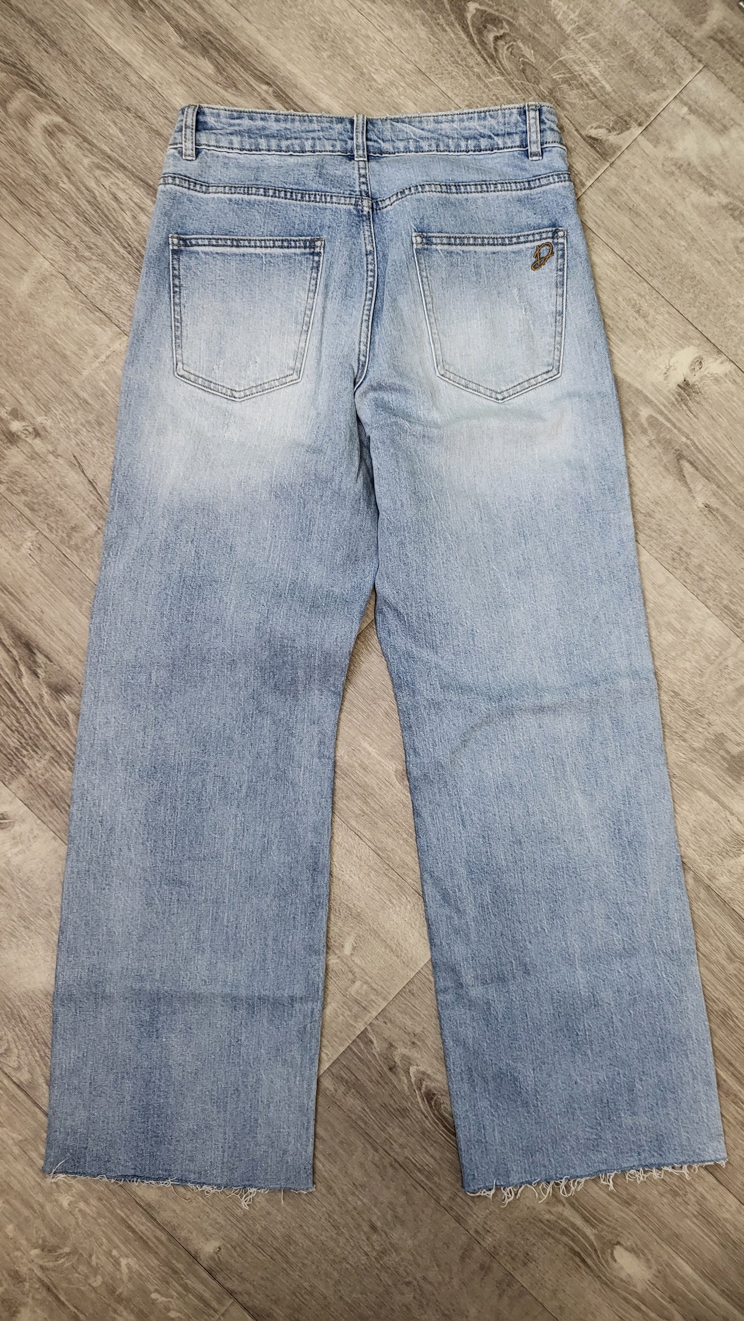 Drama The Label  Lightwash Jeans (10)