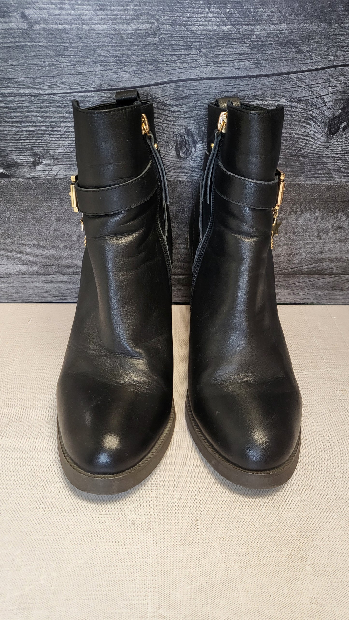 Miss Wilson Black Chain Boot 39