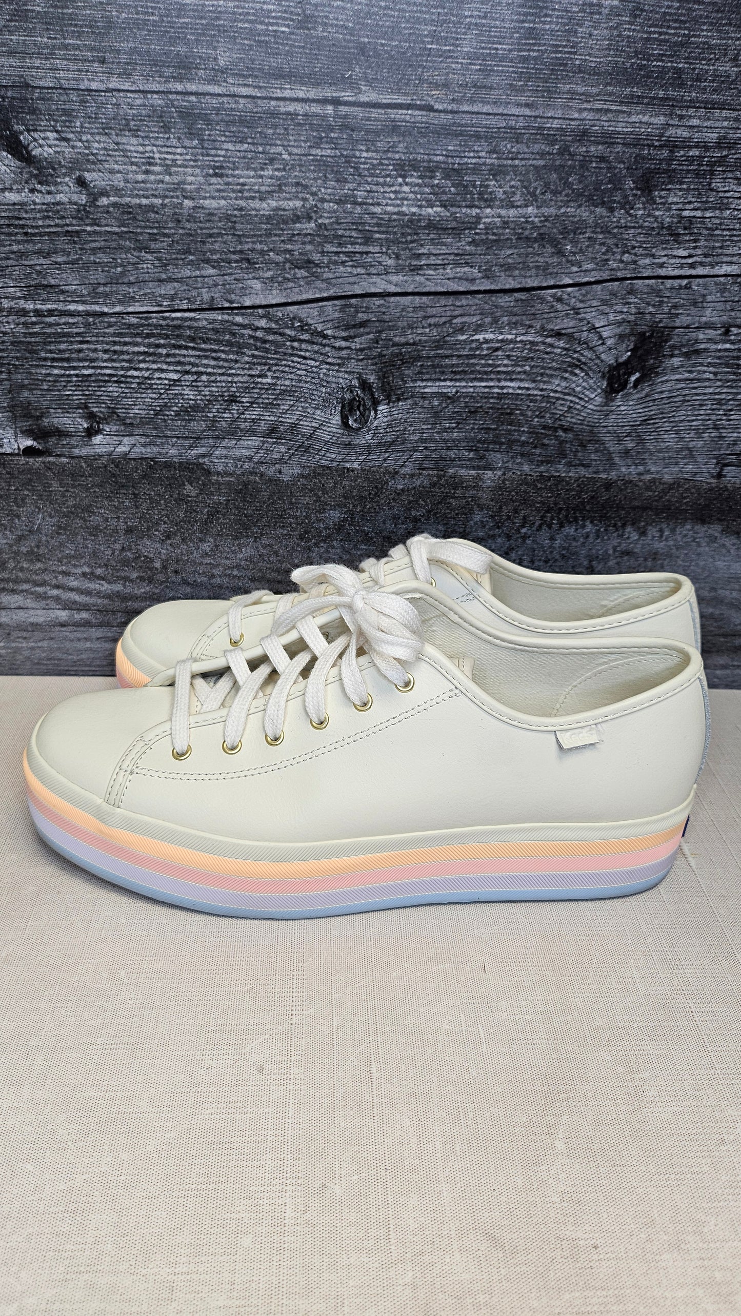Keds Off White Triple Up Sneaker (42.5)