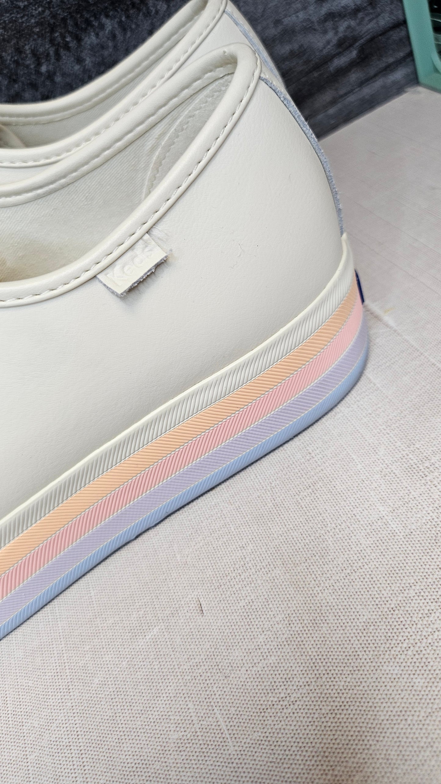 Keds Off White Triple Up Sneaker (42.5)