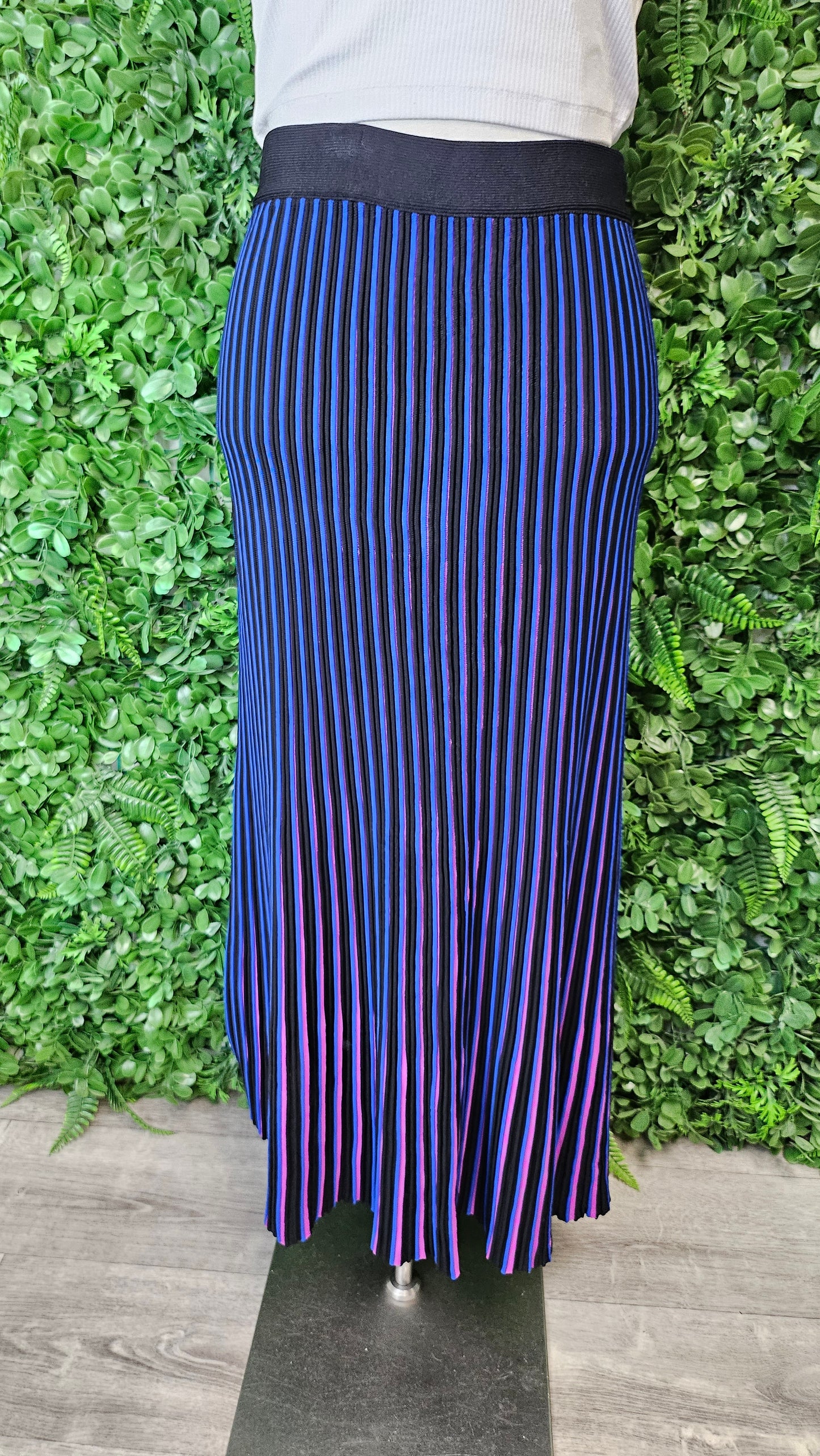Blue Illusion Multi Stretch Pleat Skirt (10)