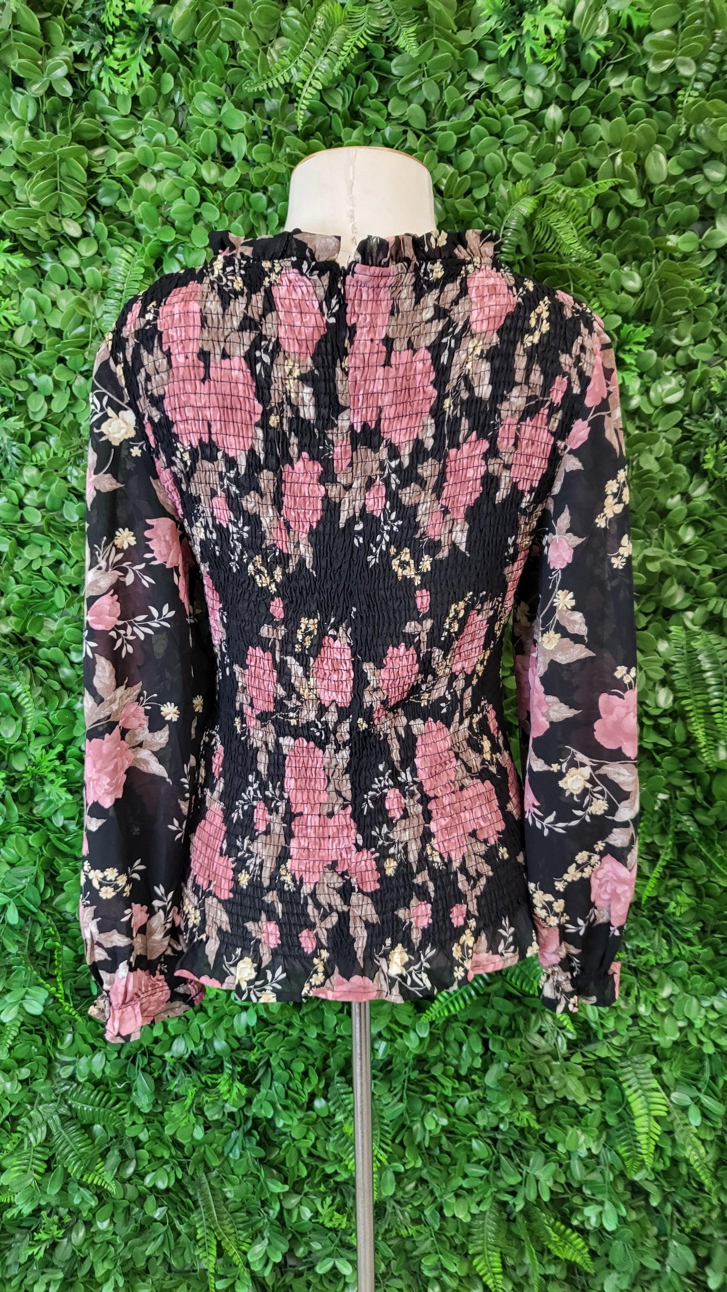 Leoni Floral Shirred Top (8)