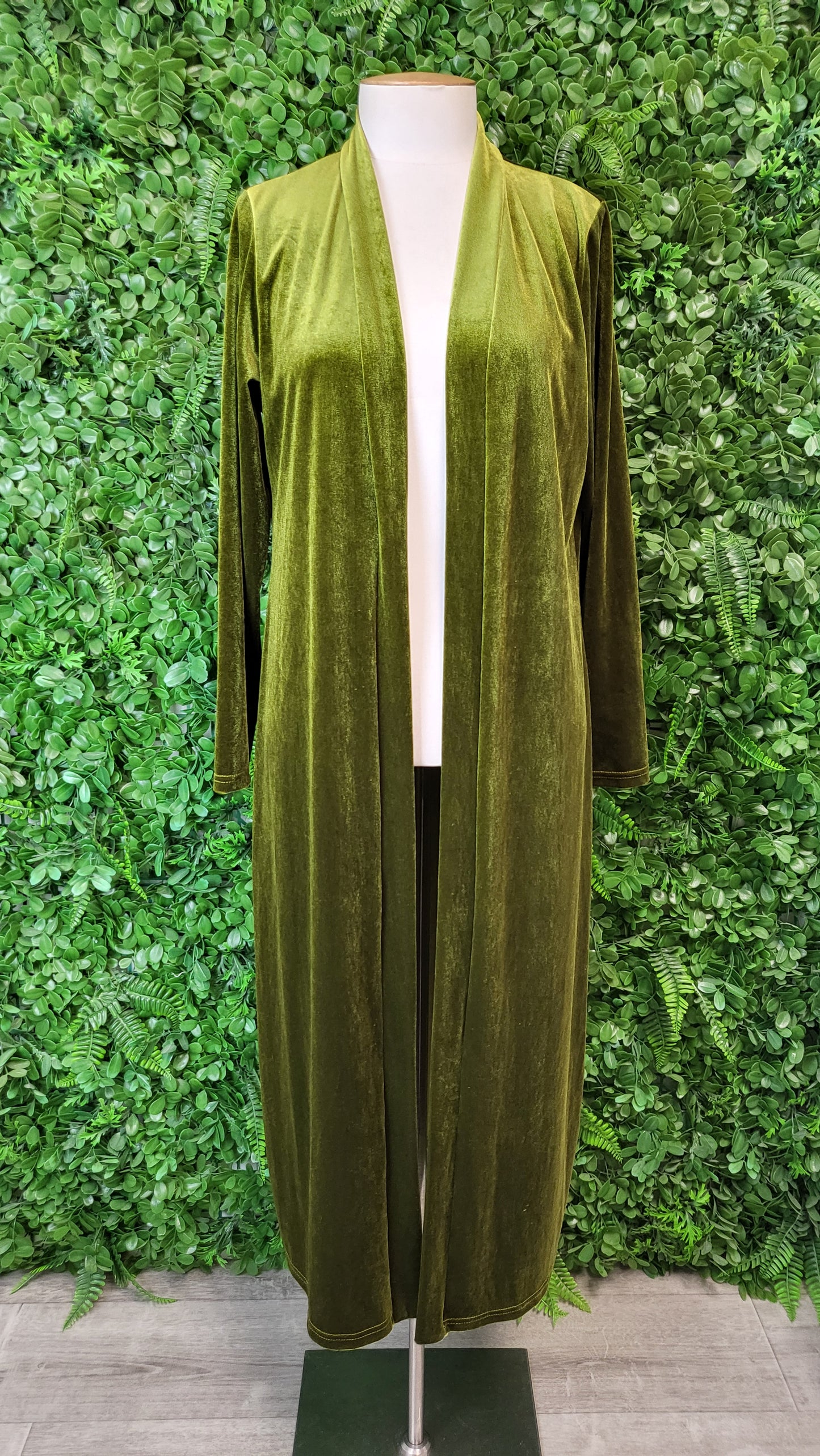 Max Green Velvet Duster Coat (12)