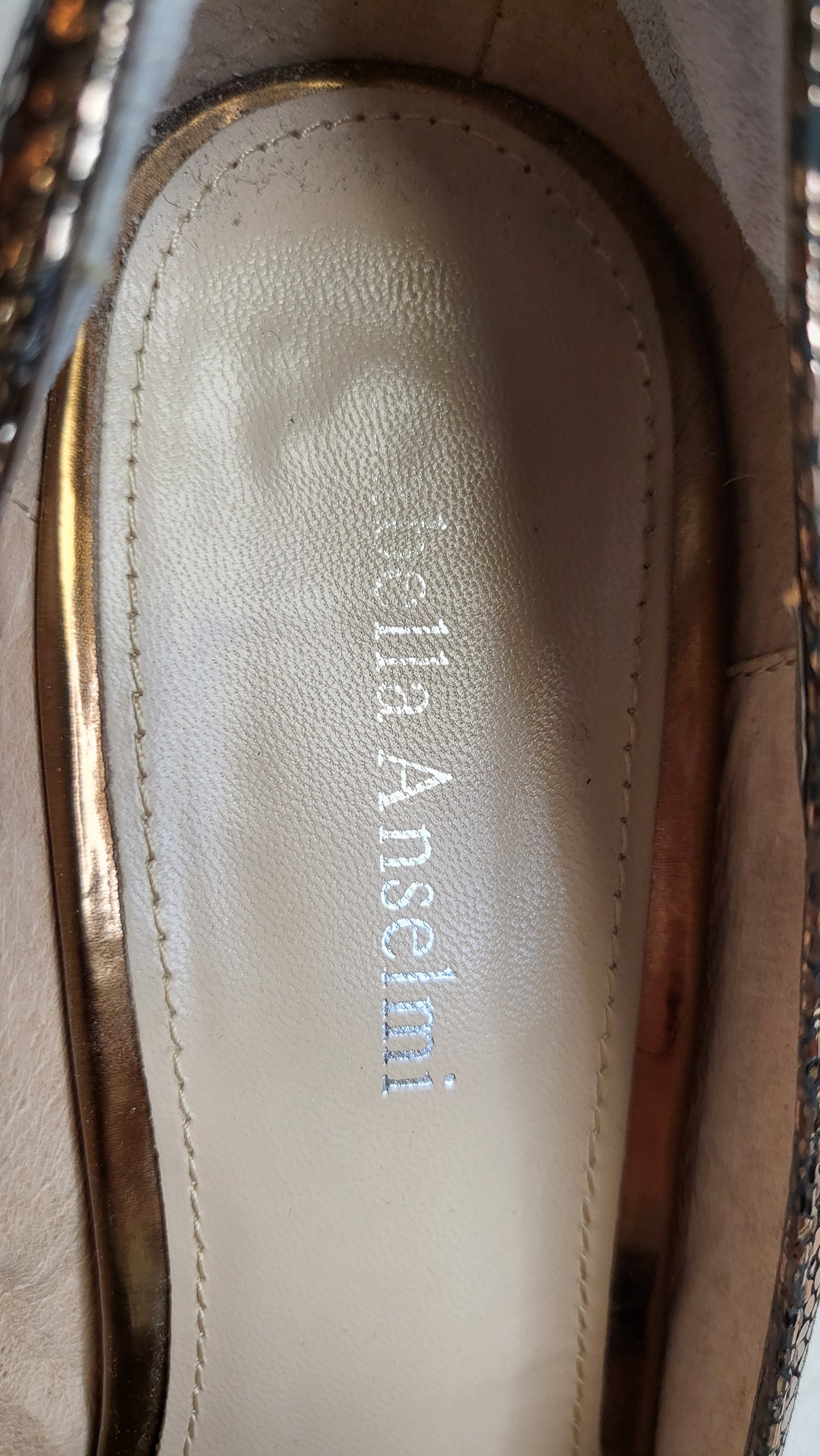 Isabella Anselmi  Metallic Bronze Heel (40)