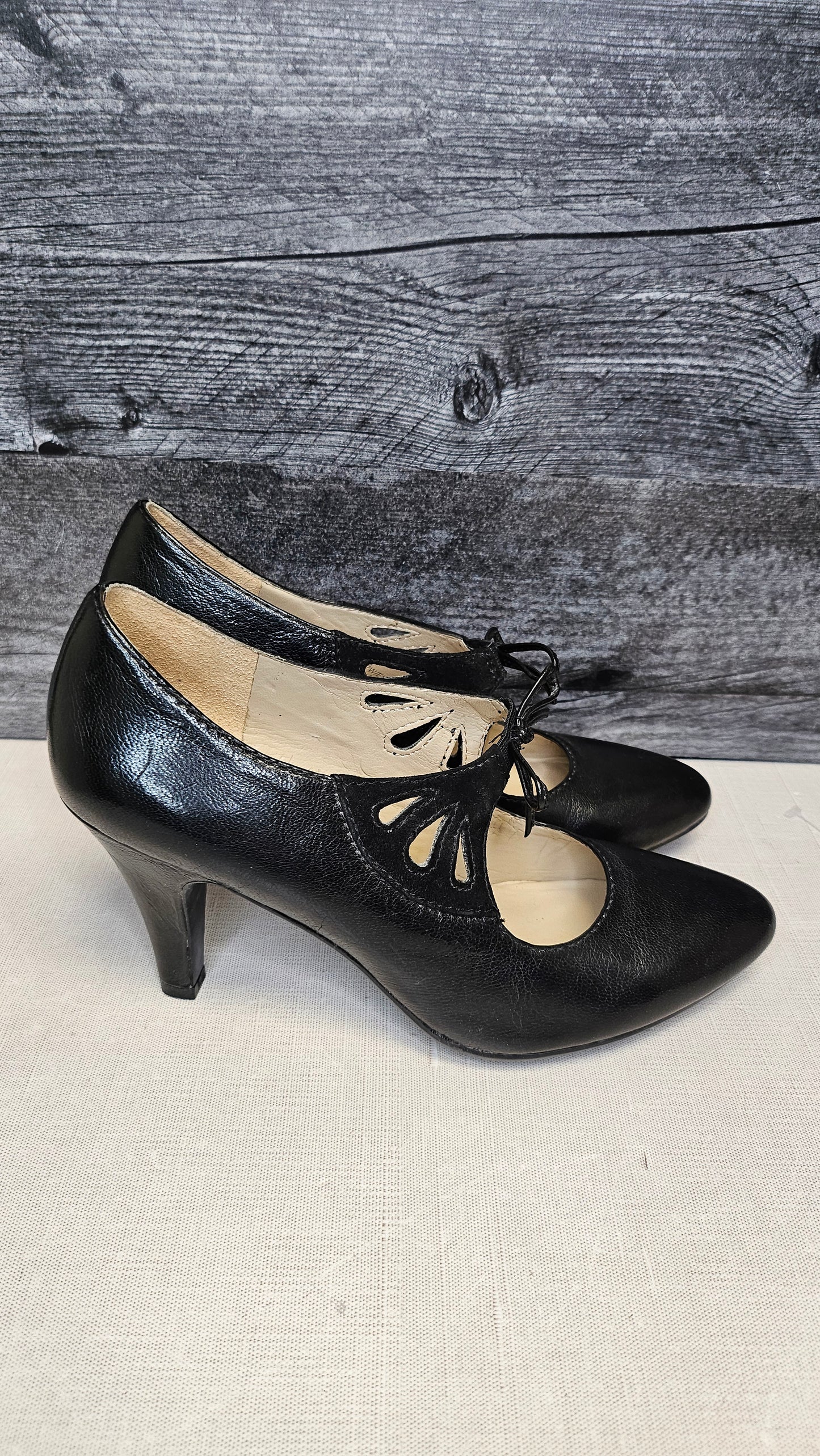 Naturalizer Black Mary Jane Heels (38)