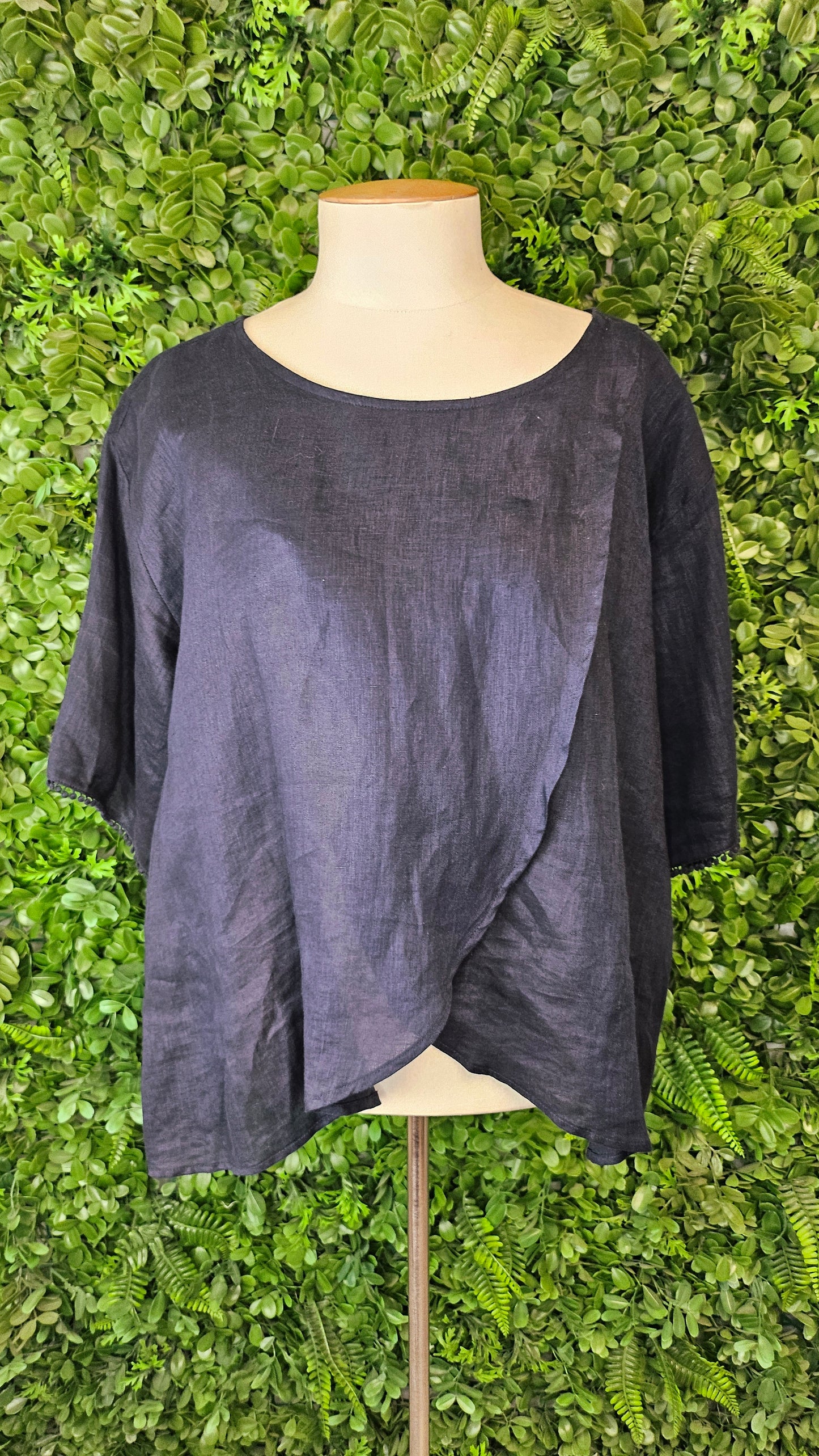 Isle of Mine Navy Linen Top (10-12)