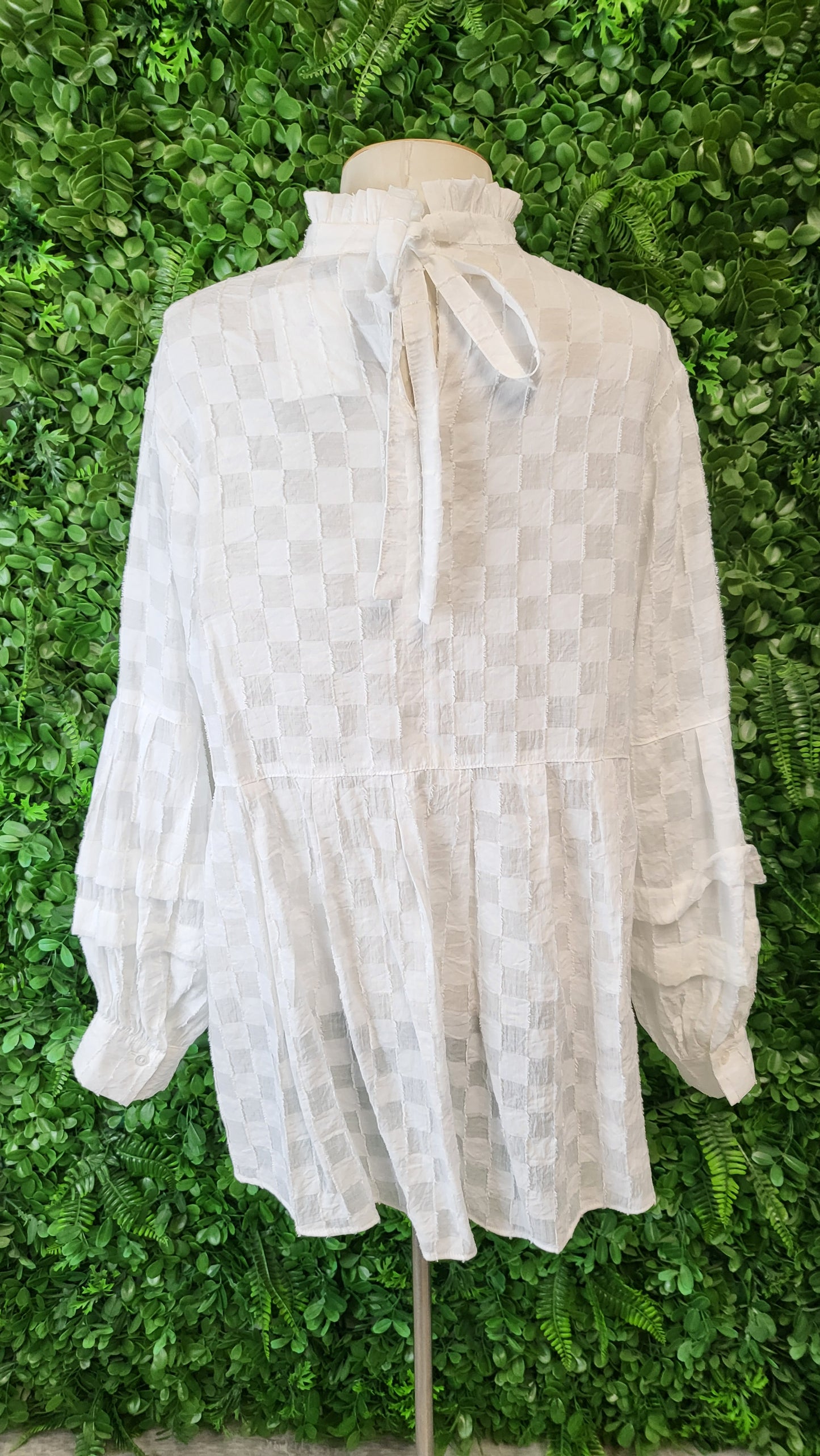 Lounge  by Repertoire White Brodie Blouse (12)