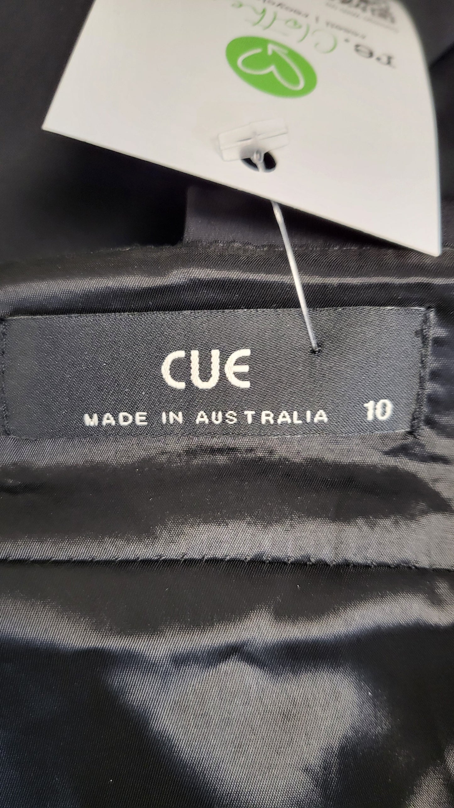 Cue Black Shaped Top (10)
