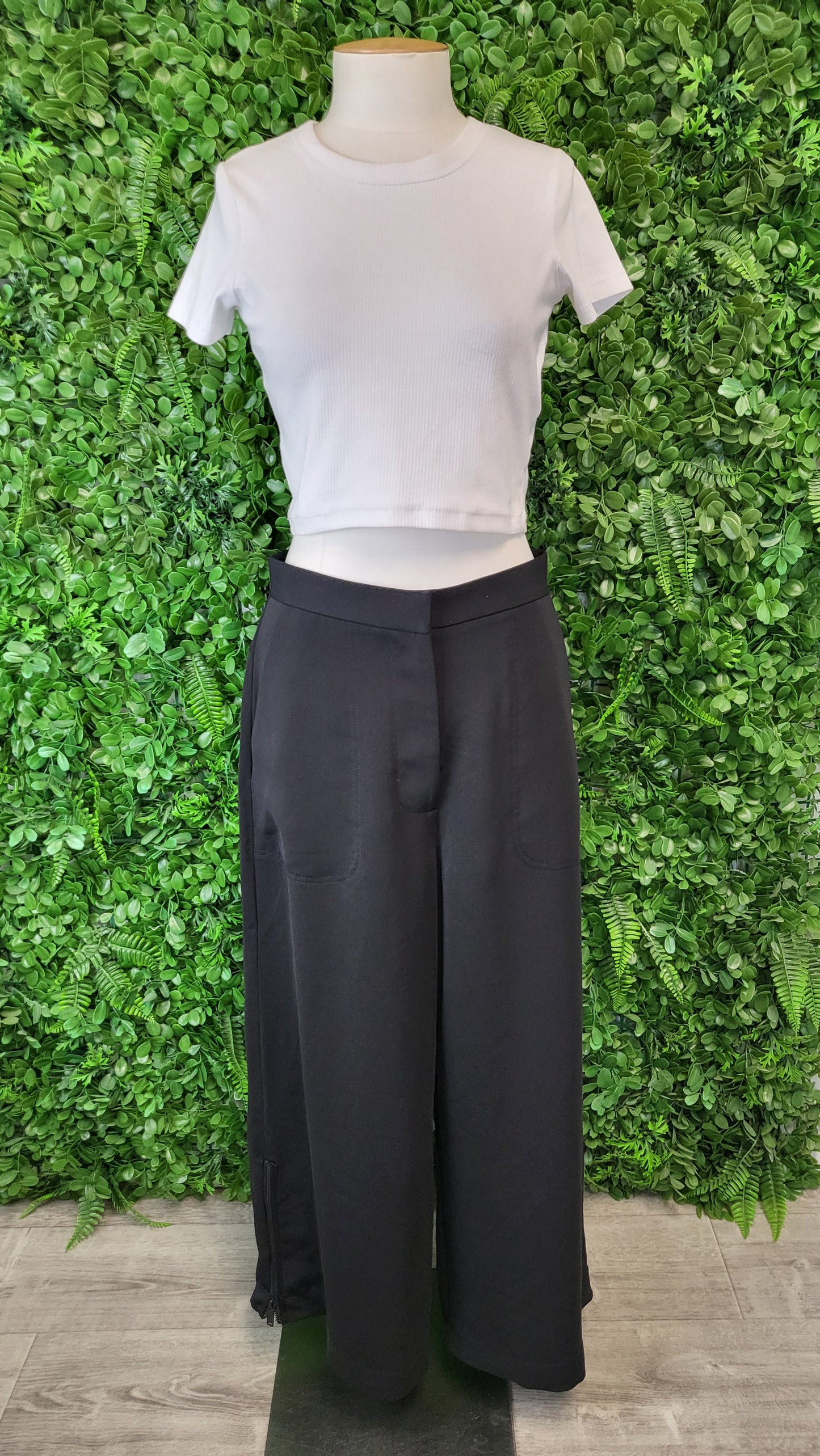 Veronika Maine Black Wide Leg Pant (BNWT) (10)