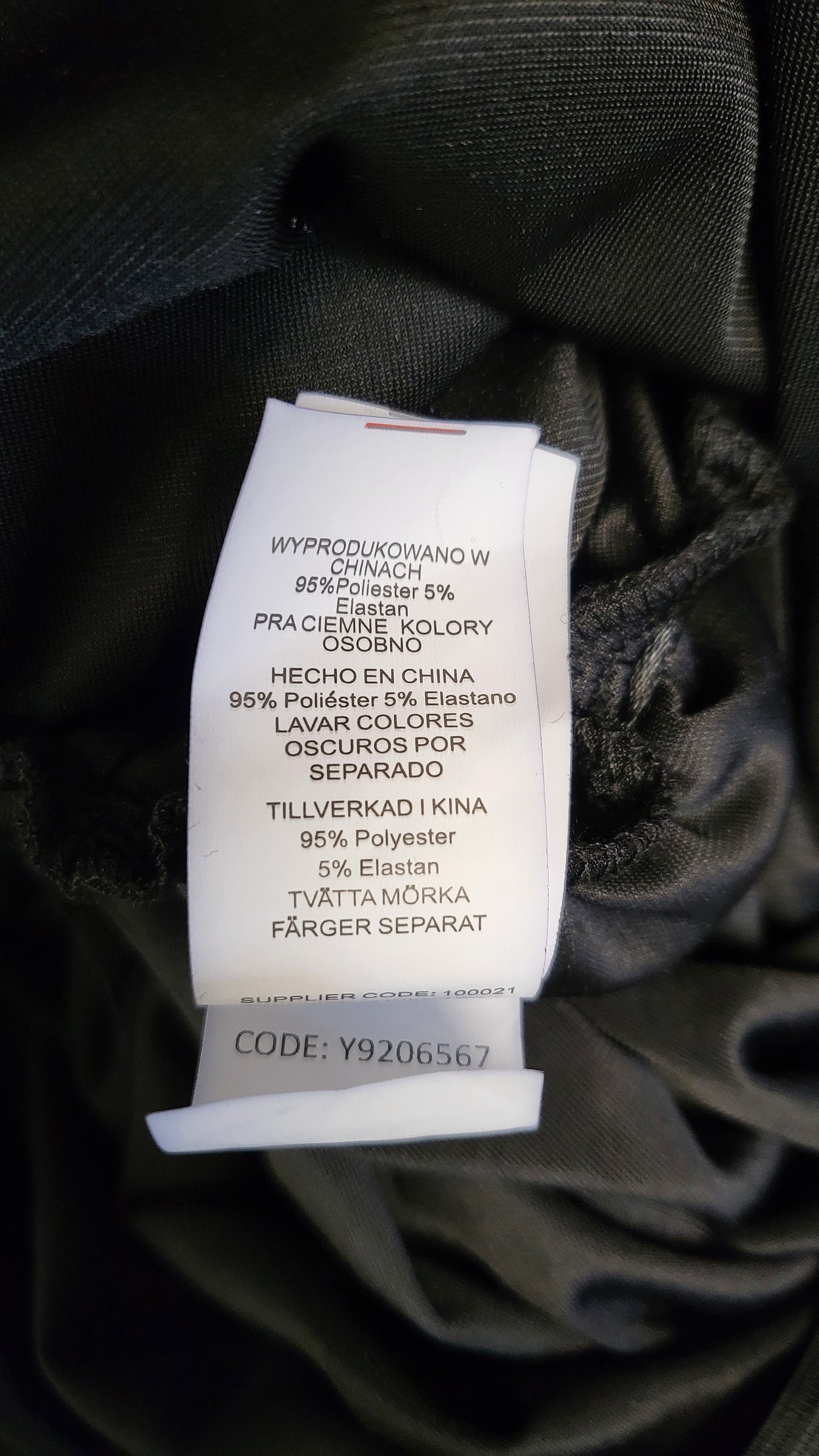 Misguided Black Velvet Dress BNWT (10)