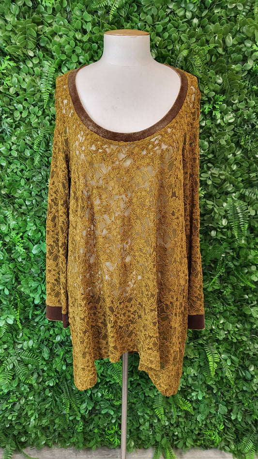 Chocolat Gold Lace Top (14-16)