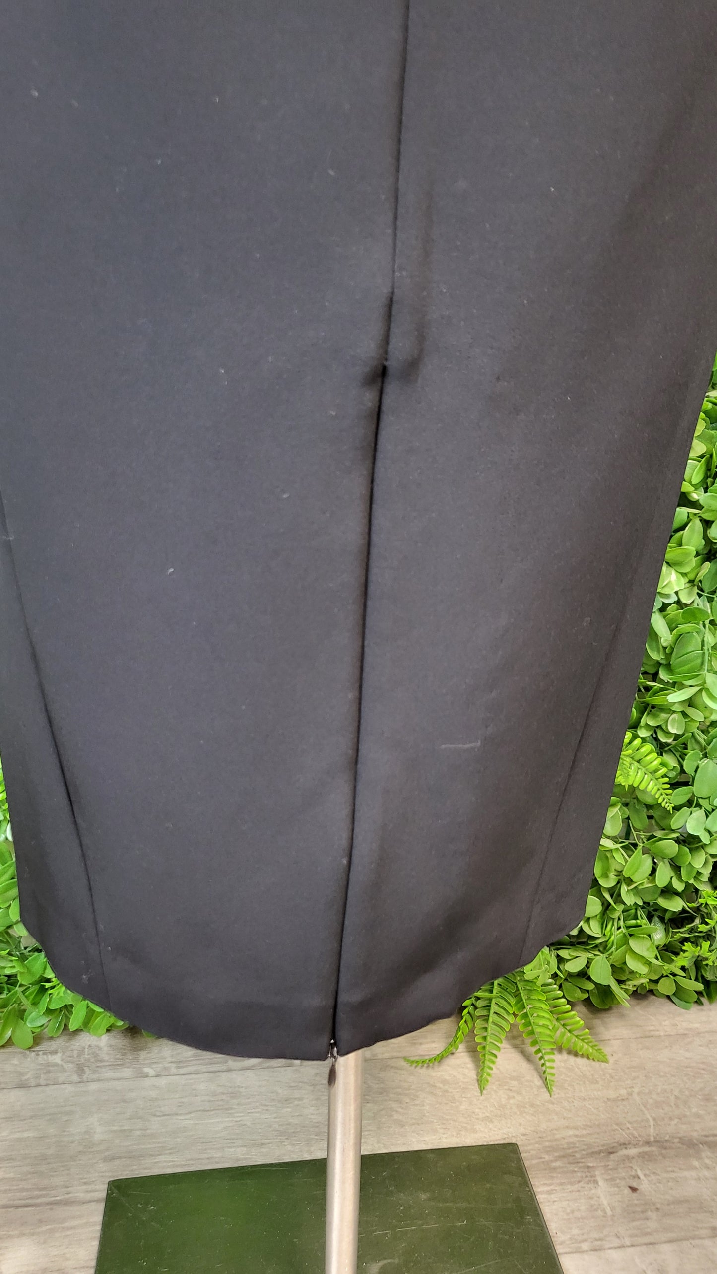 Veronika Maine Black Midi Skirt (10)
