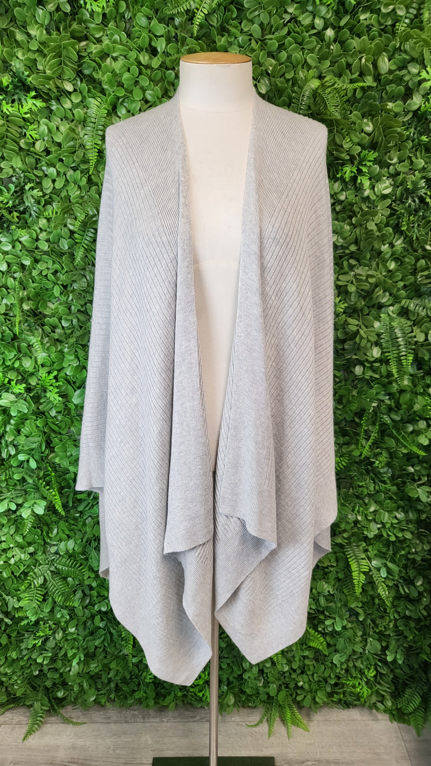 Witchery Grey Poncho Knit (OSFM)