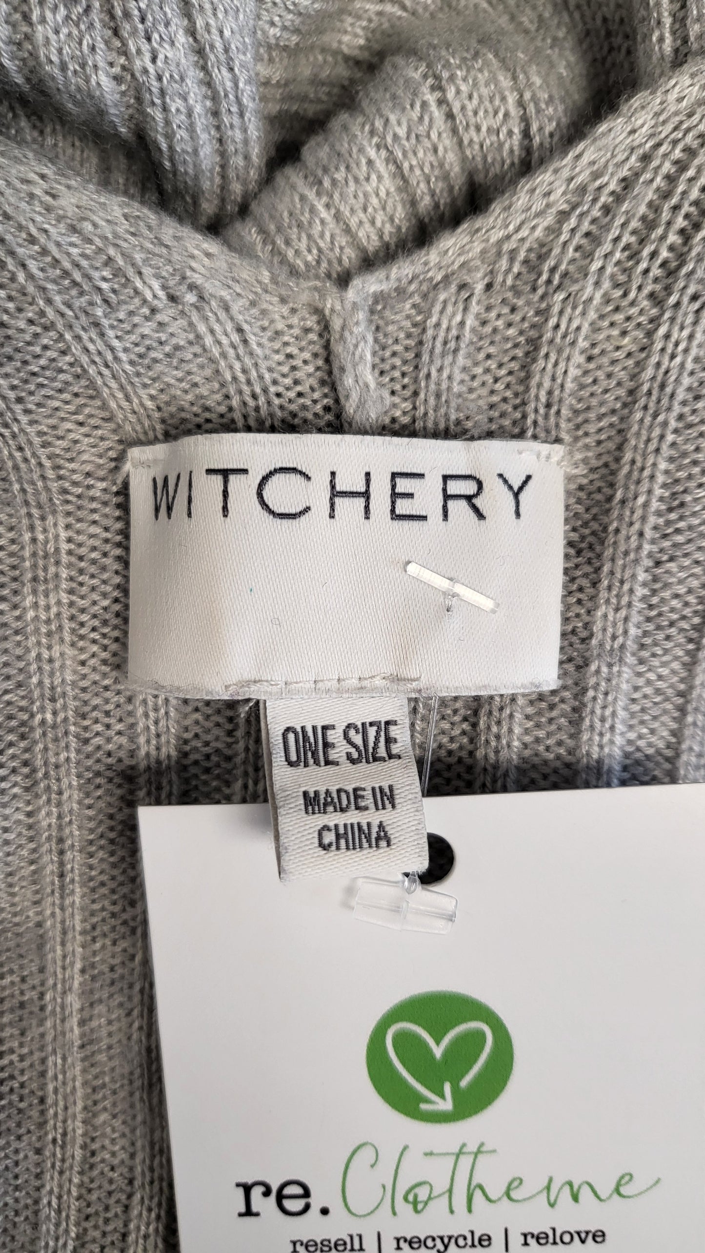 Witchery Grey Poncho Knit (OSFM)
