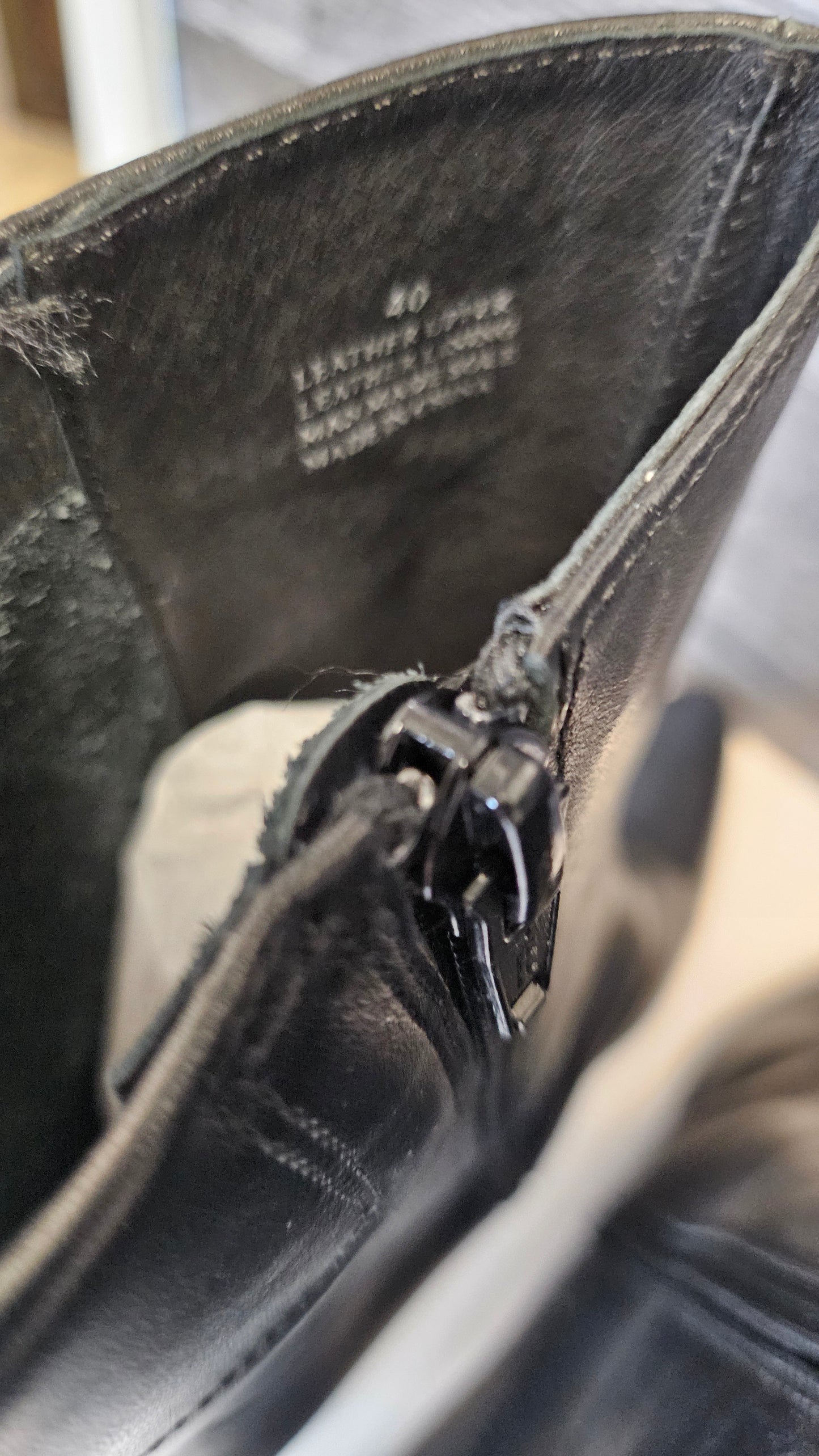 Isabella Anselmi Black Flared Heel Boot (40)