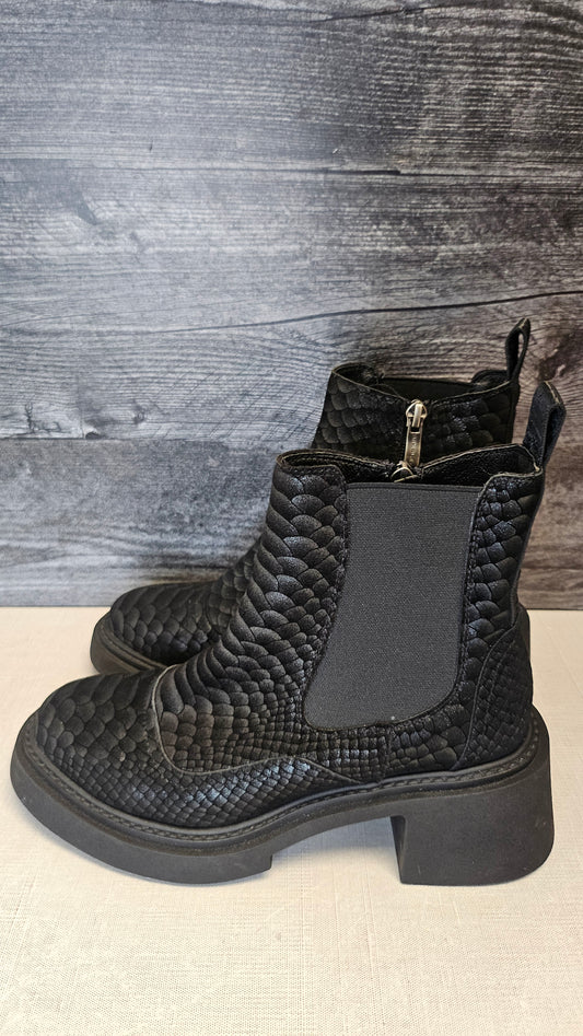 Bresley Black Chunky Leather Boot (38)