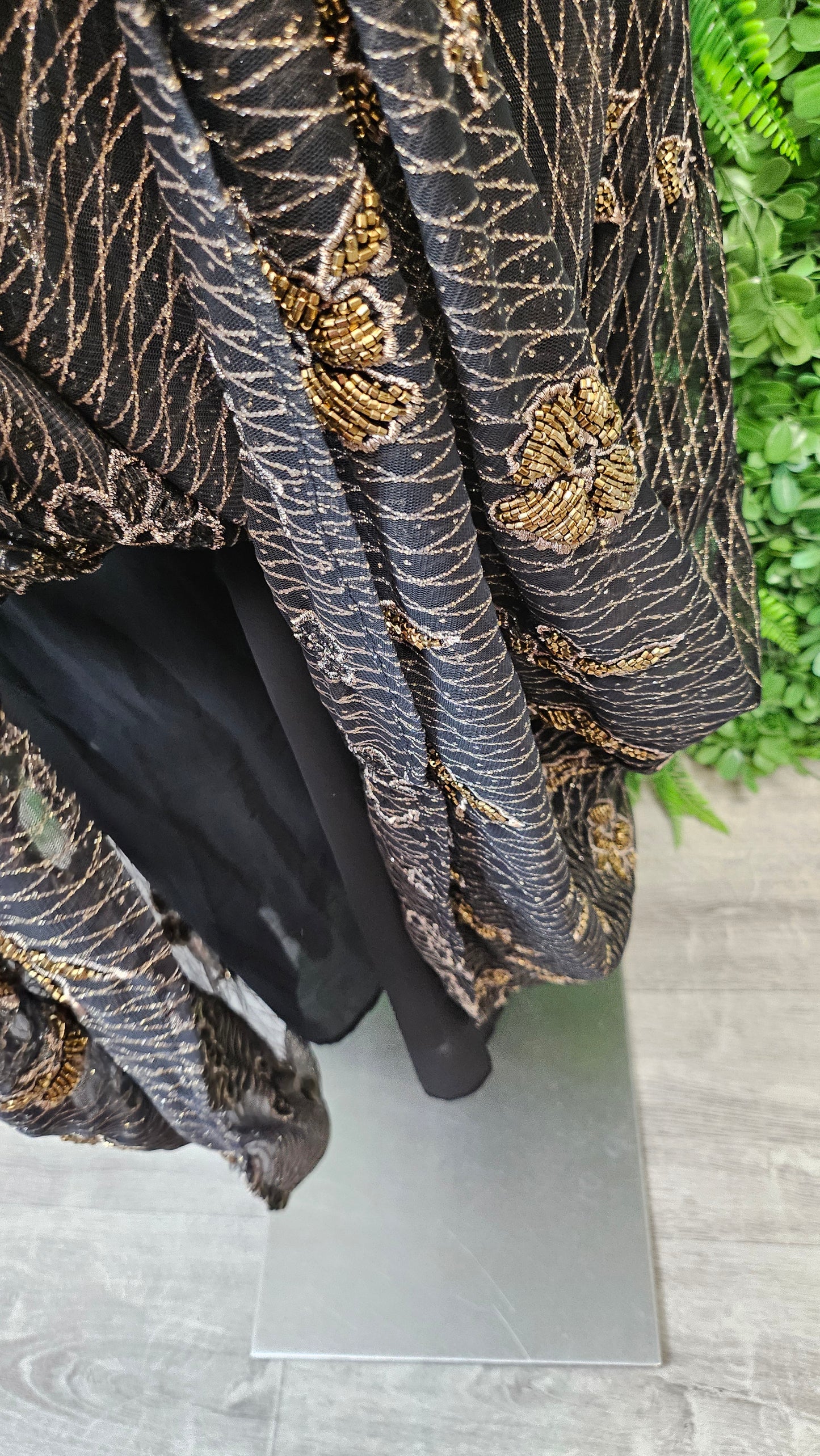 Zara Black/Gold Embroidered Skirt (10)