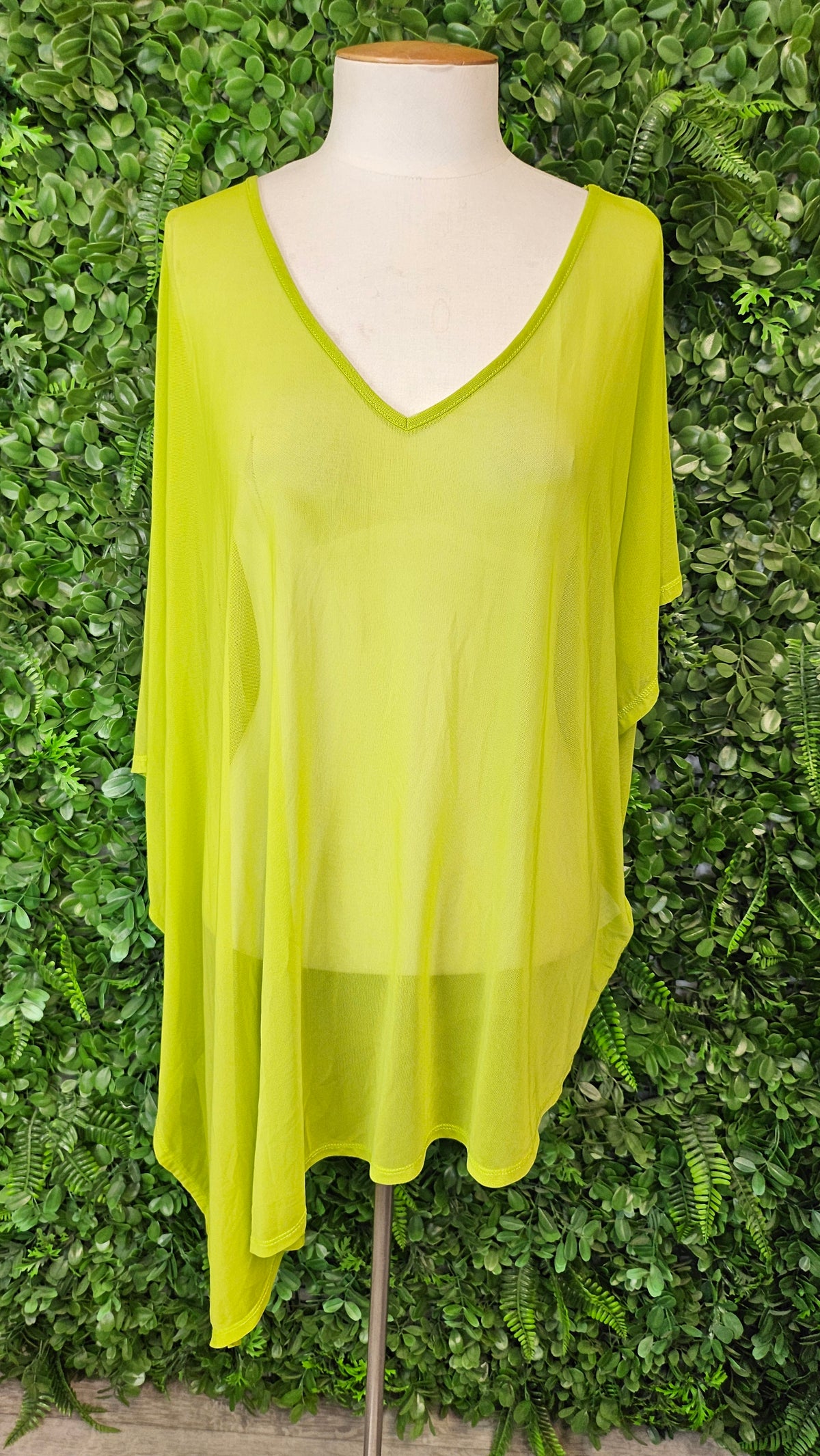 TS Lime Mesh Overlay Top BNWT (20-22)