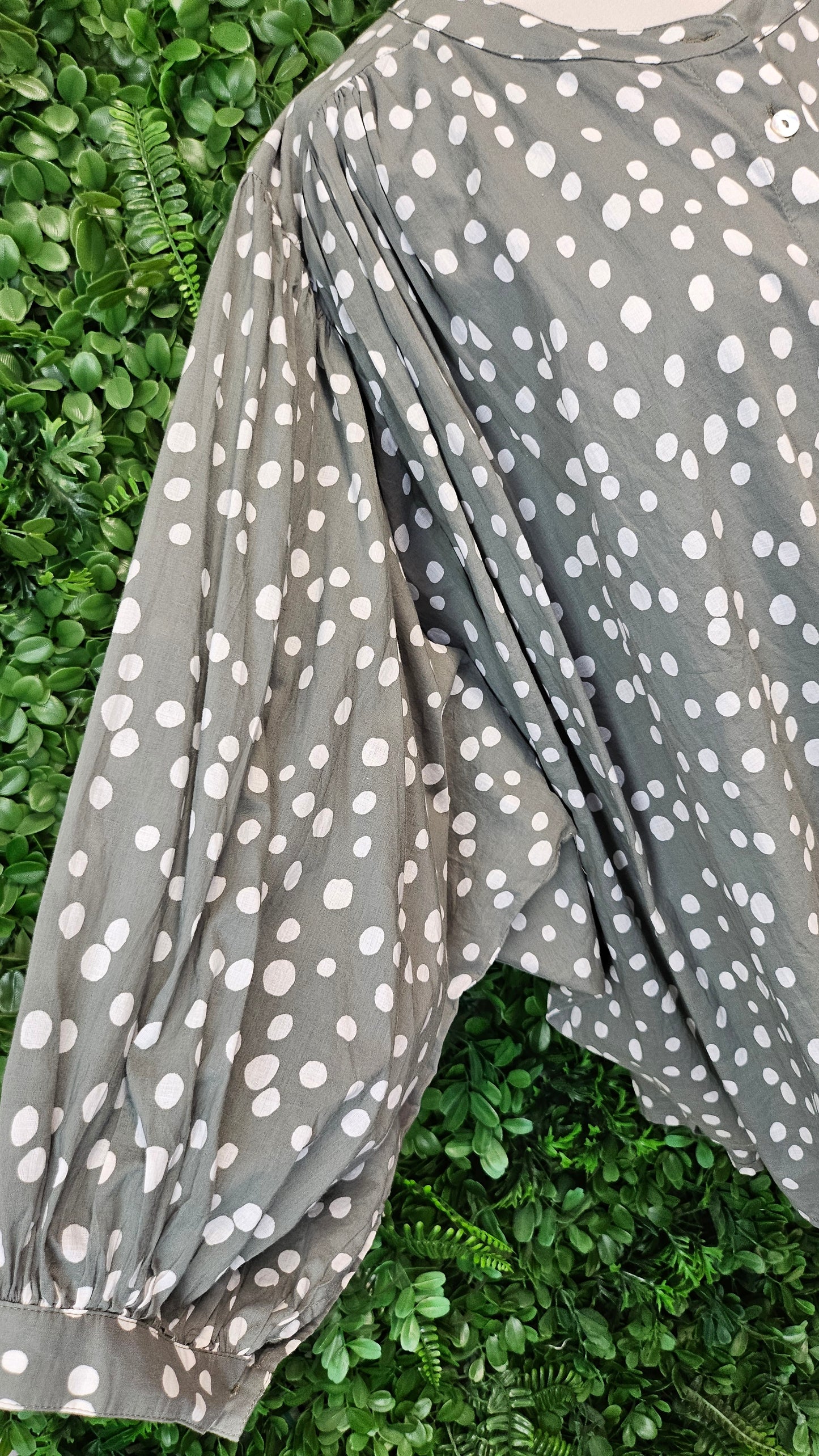 K+K Sage Spot Blouse (20-22)