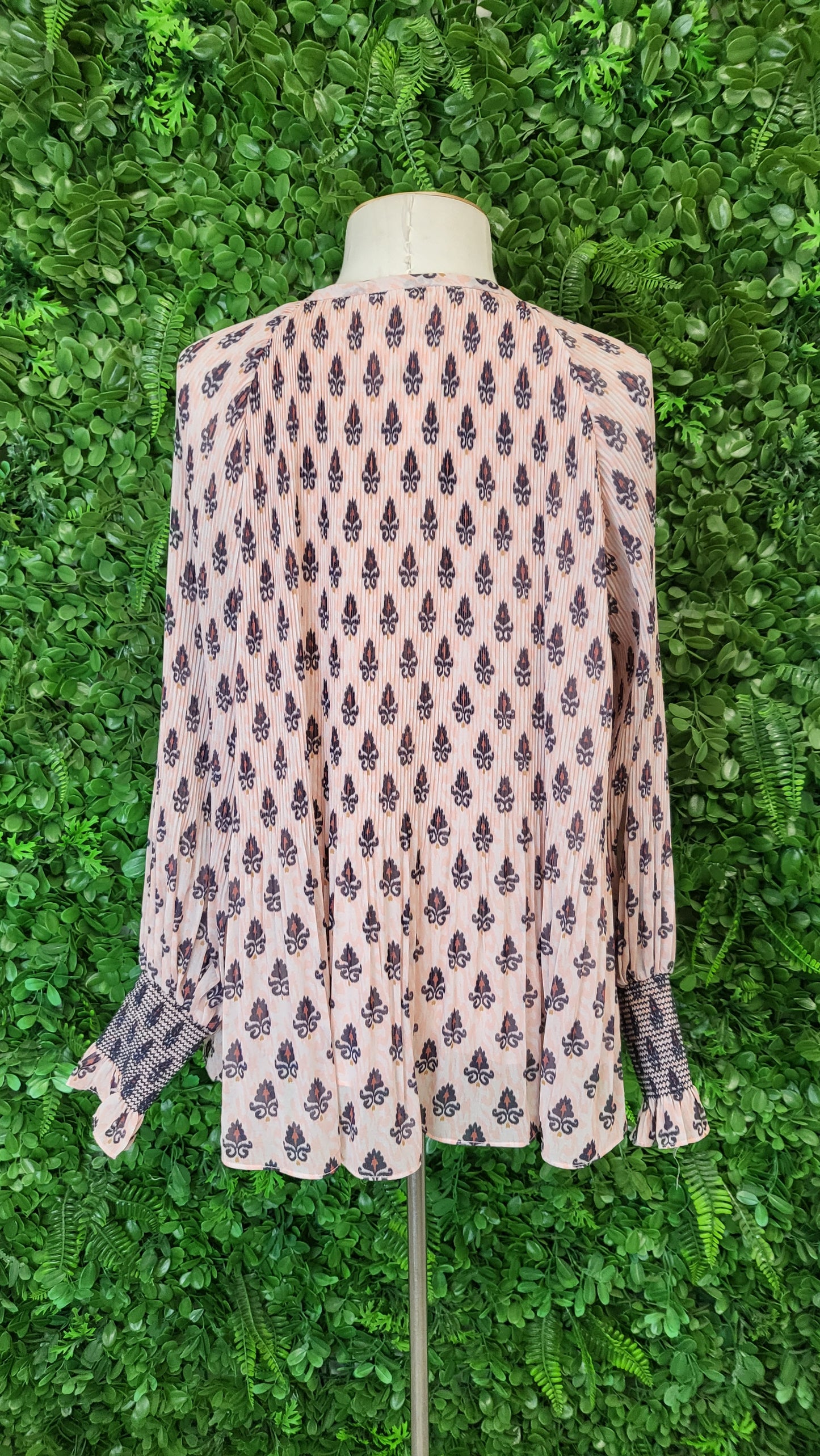 Loobies Story Print Pleat Blouse (12)