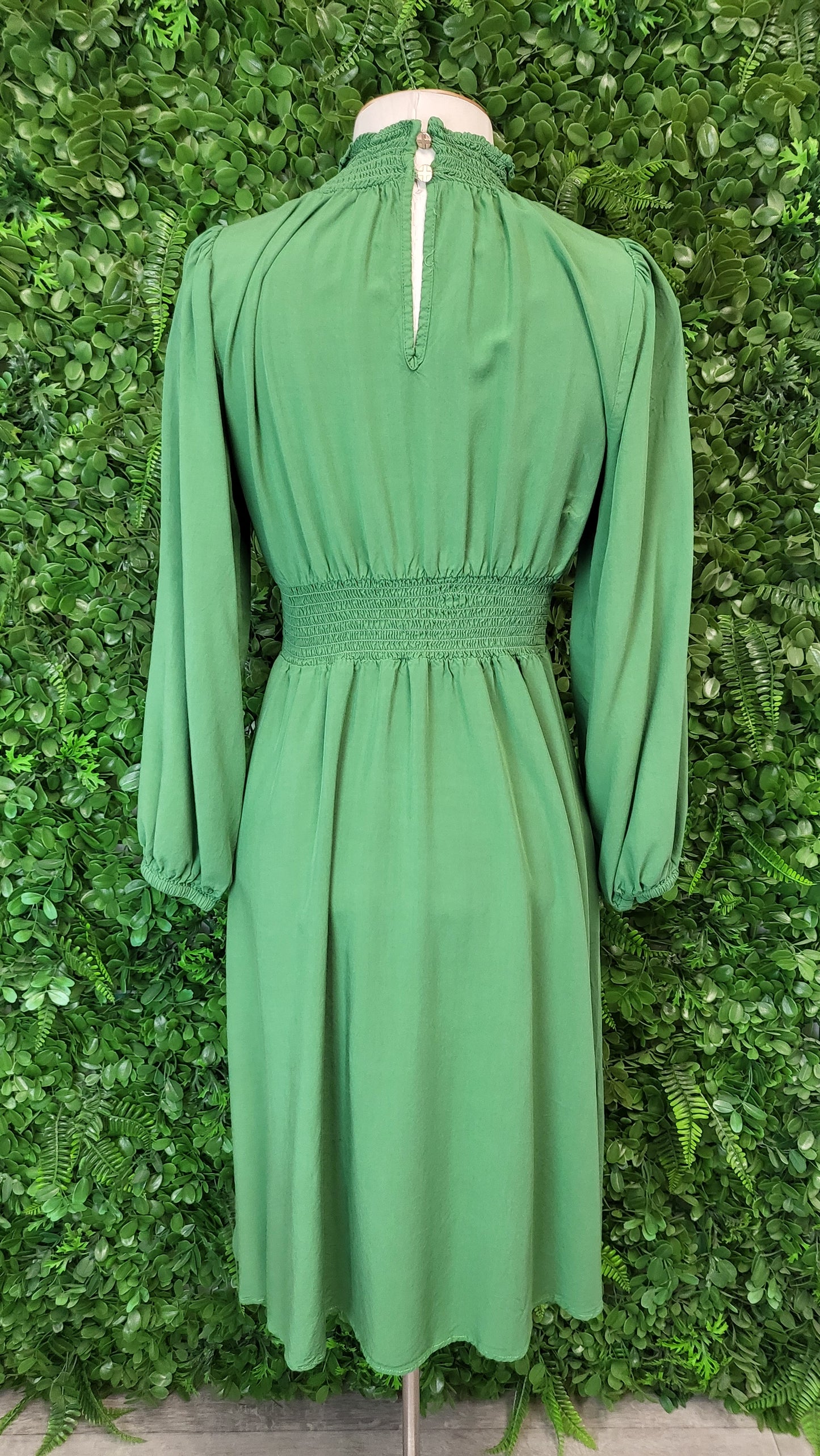 Stella+Gemma Green Midi Dress (8)