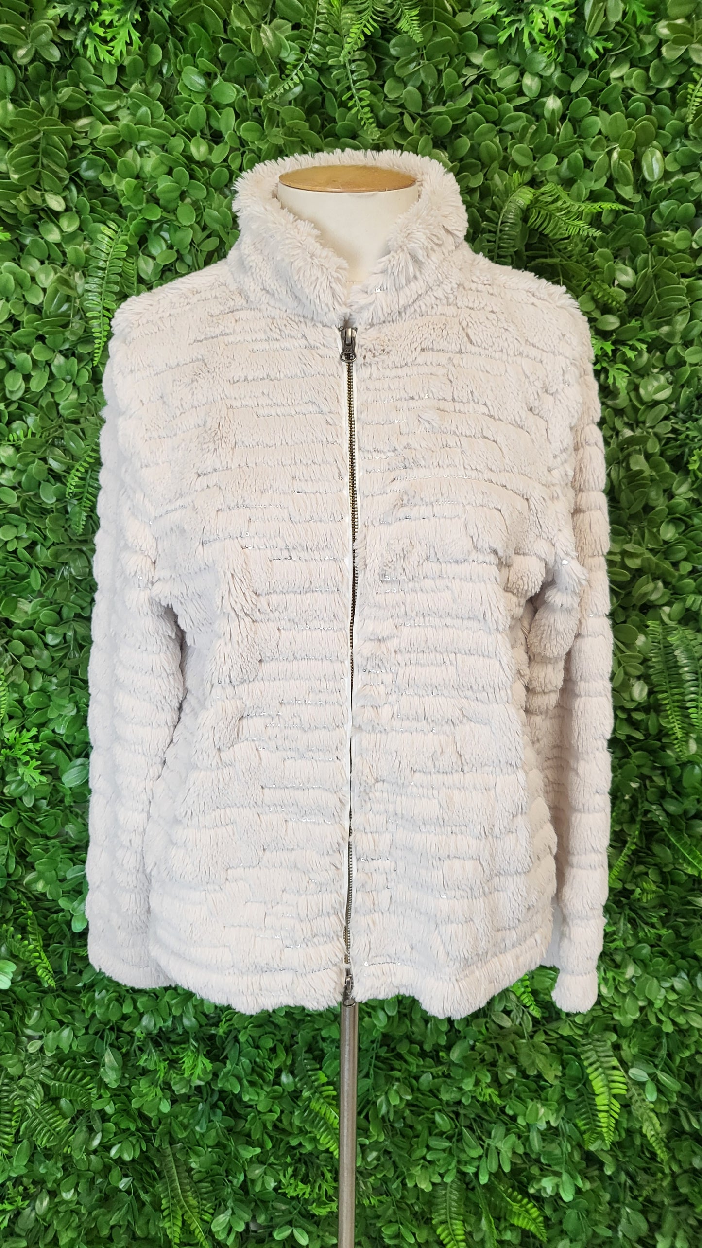 Dylan Cream Faux Fur Bomber (10)