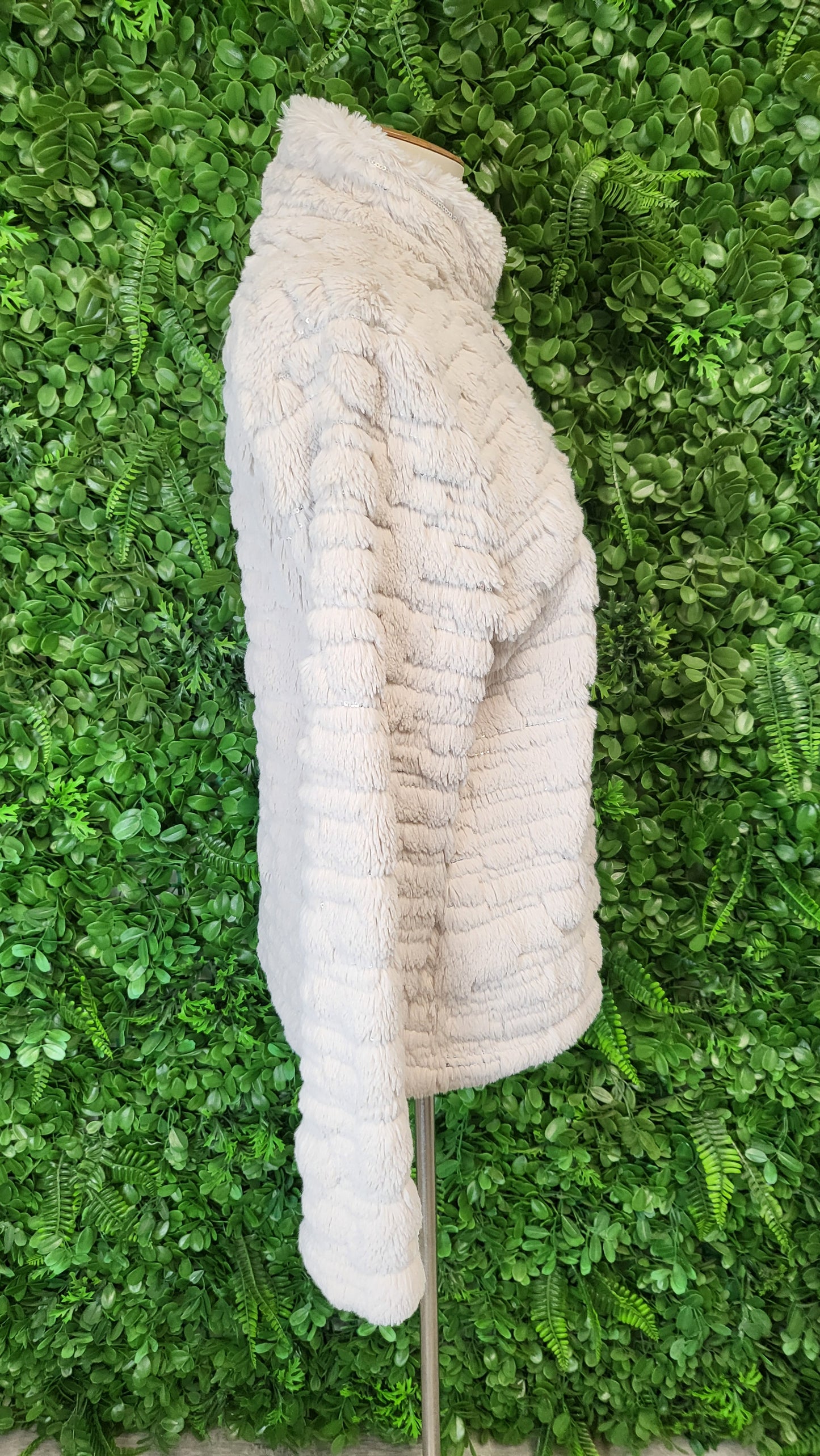 Dylan Cream Faux Fur Bomber (10)