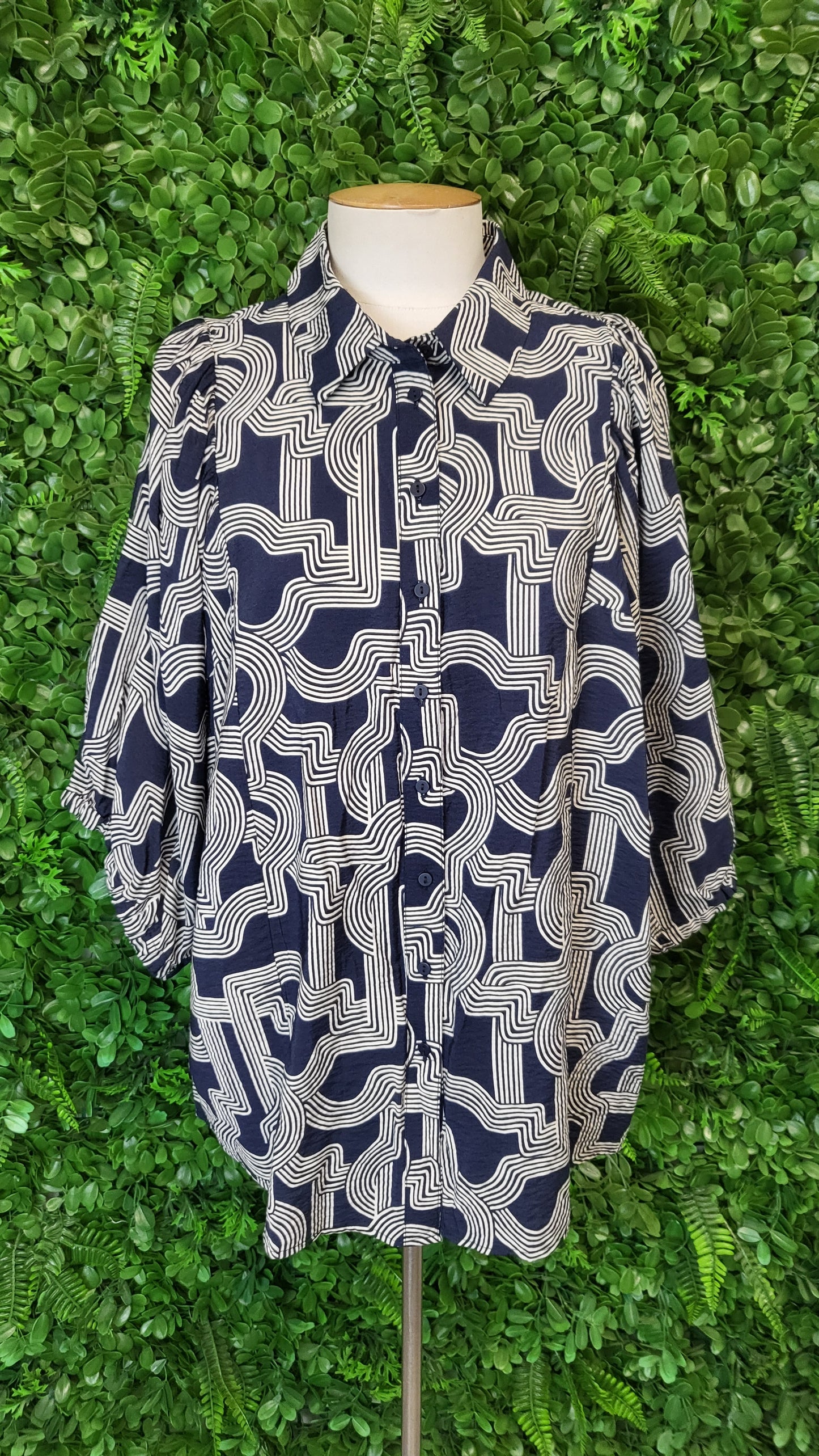 Betty Basics Navy/Taupe Geo Print Shirt (14)