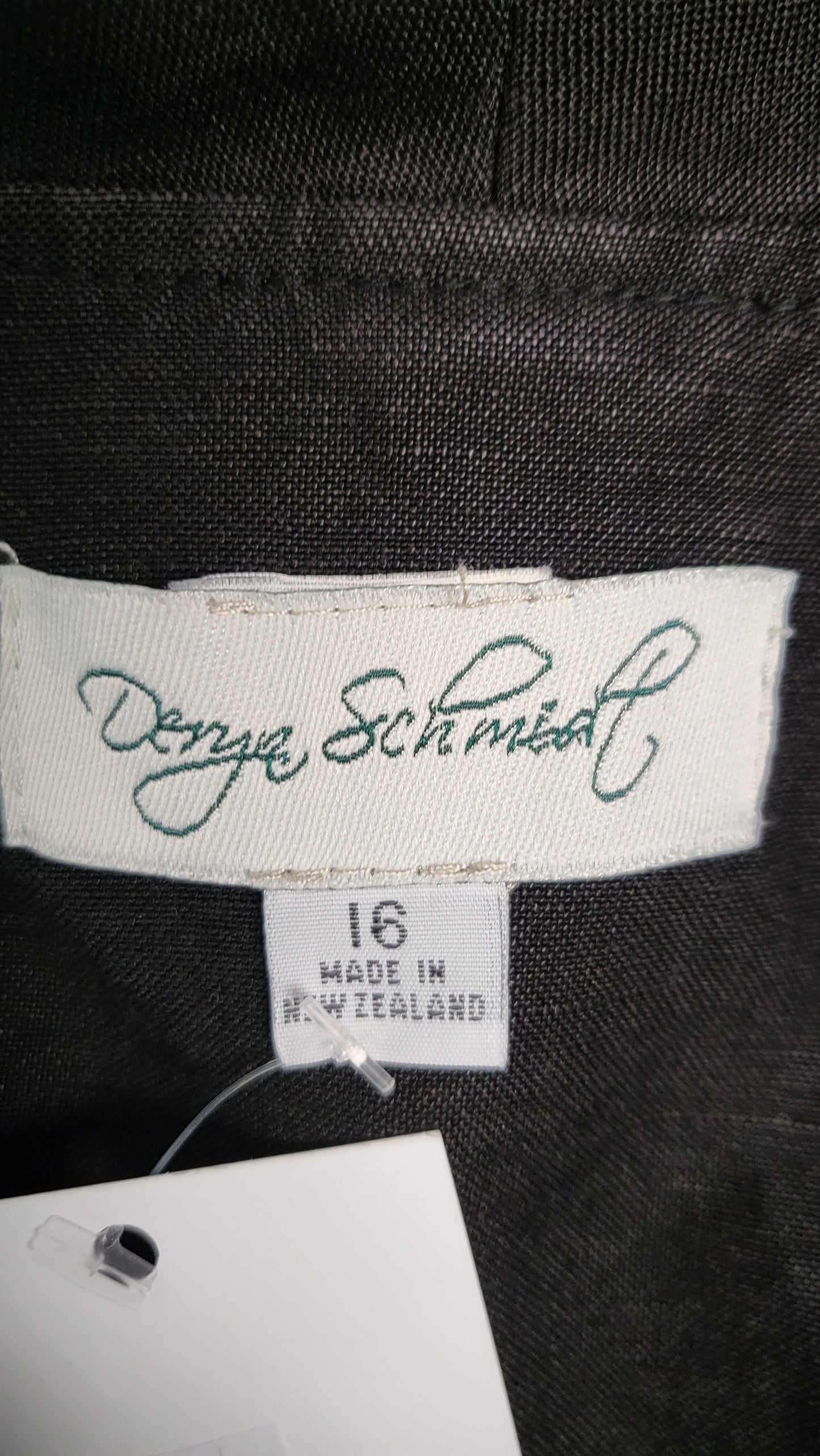 Daryl S Black Linen Blend Blazer (16)