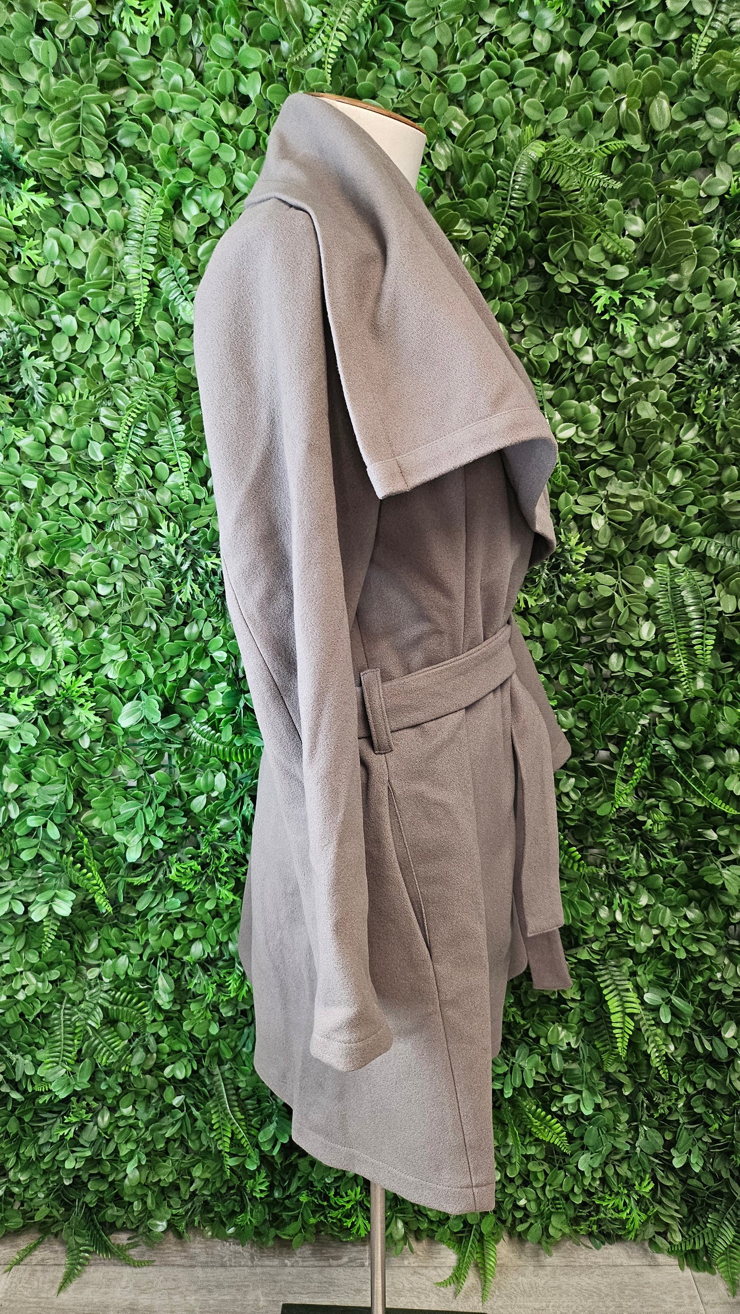 Untouched World Bolder Emery Wrap Coat (10)