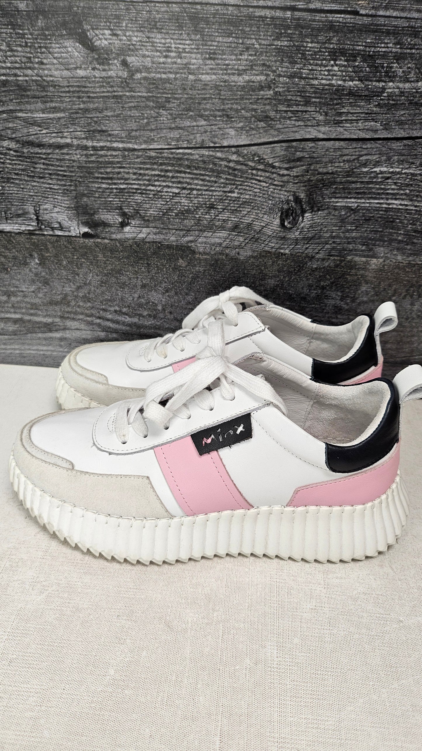 Minx White Leather Racer Sneaker (38)