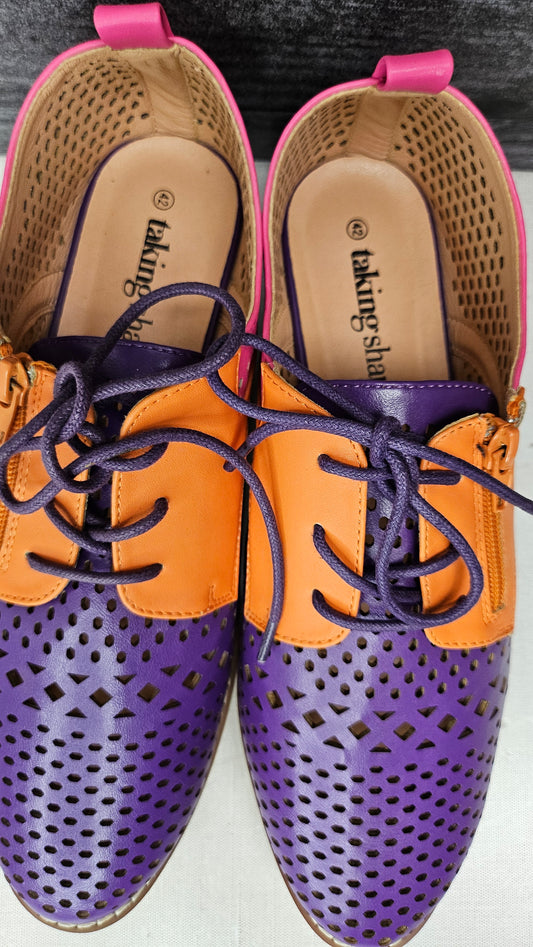 Taking Shape Multi Contrast Shoe (42)