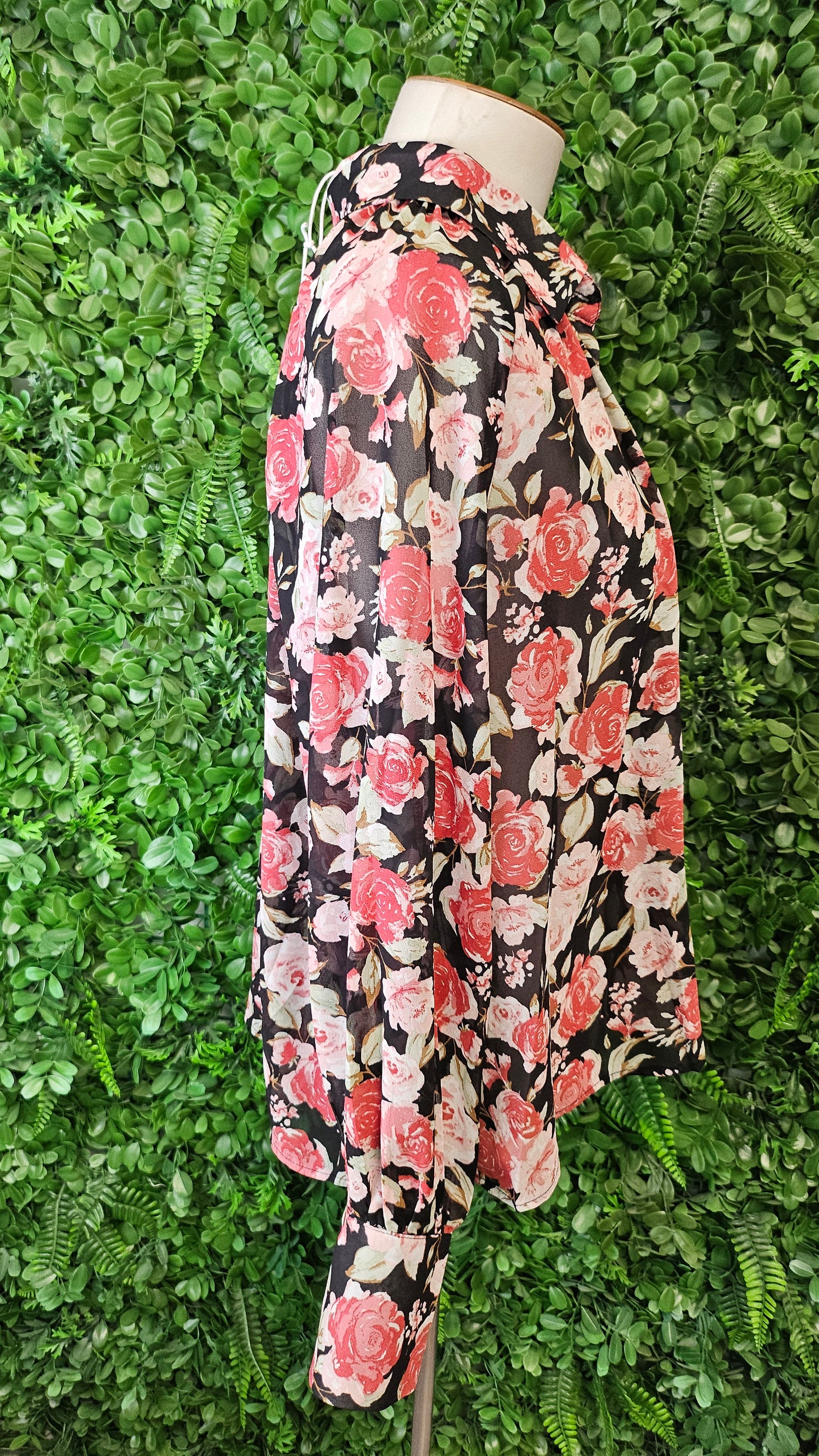 White Closet Floral Blouse BNWT (12)